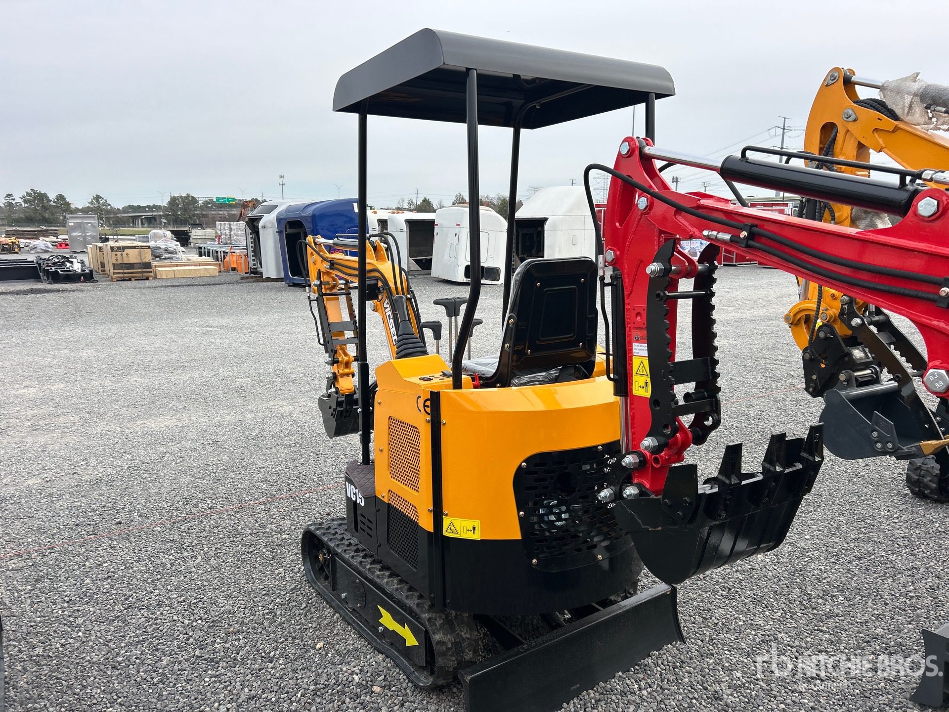 General Appearance with Picture, Left Rear Corner