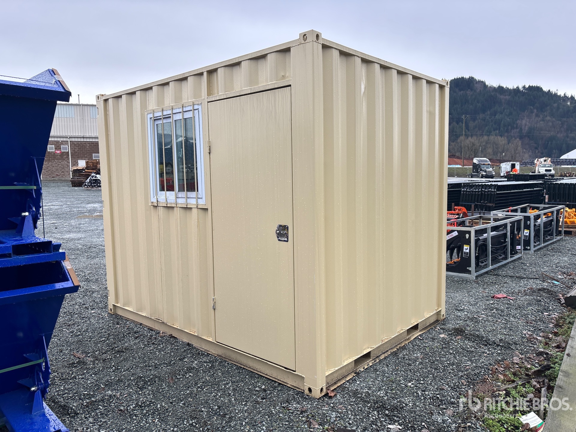 General Appearance with Picture, Left Rear Corner