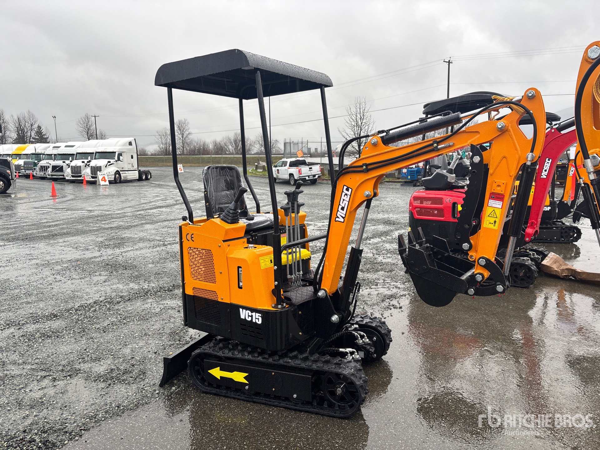 General Appearance with Picture, Right Front Corner