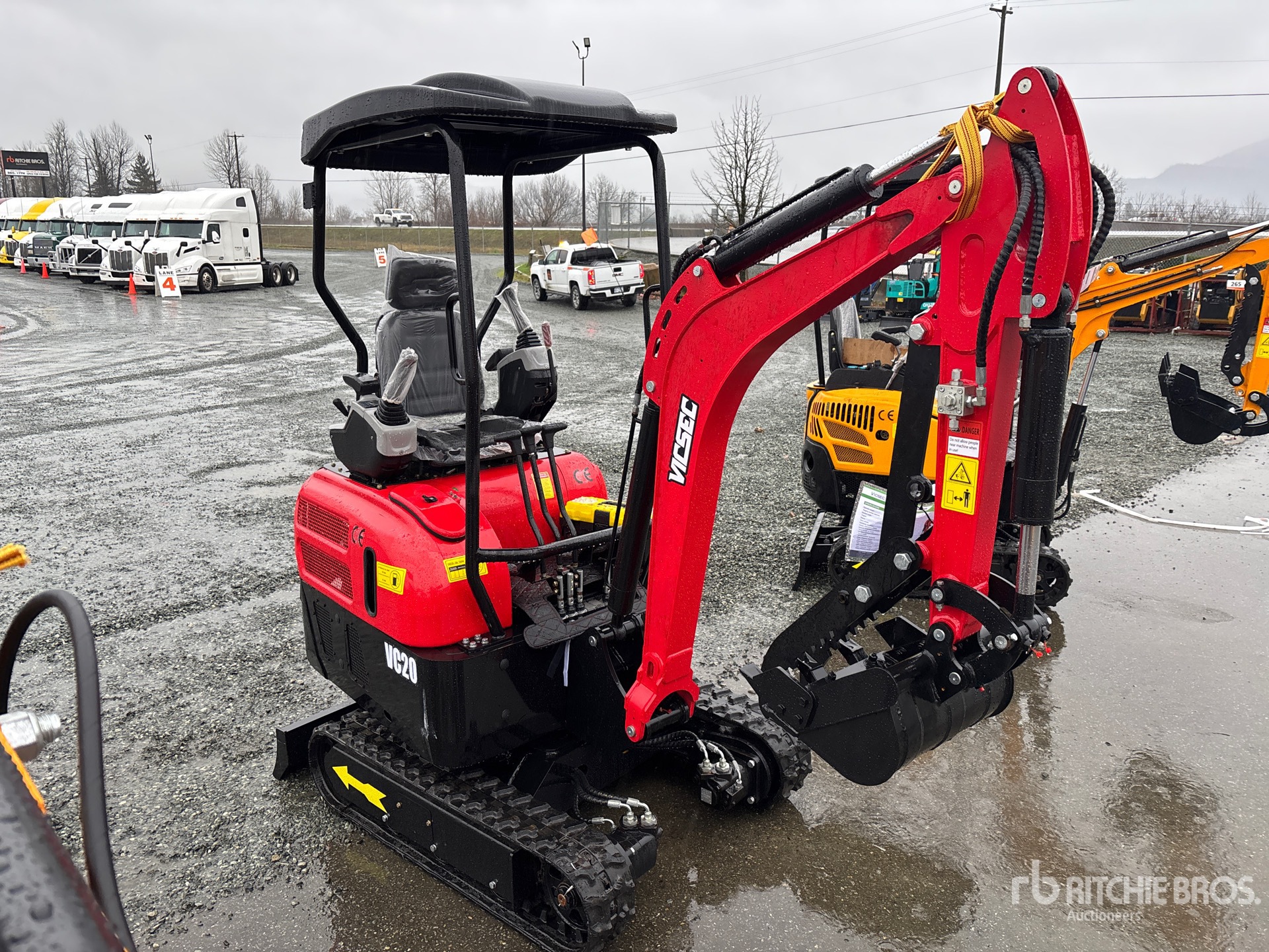 General Appearance with Picture, Right Front Corner