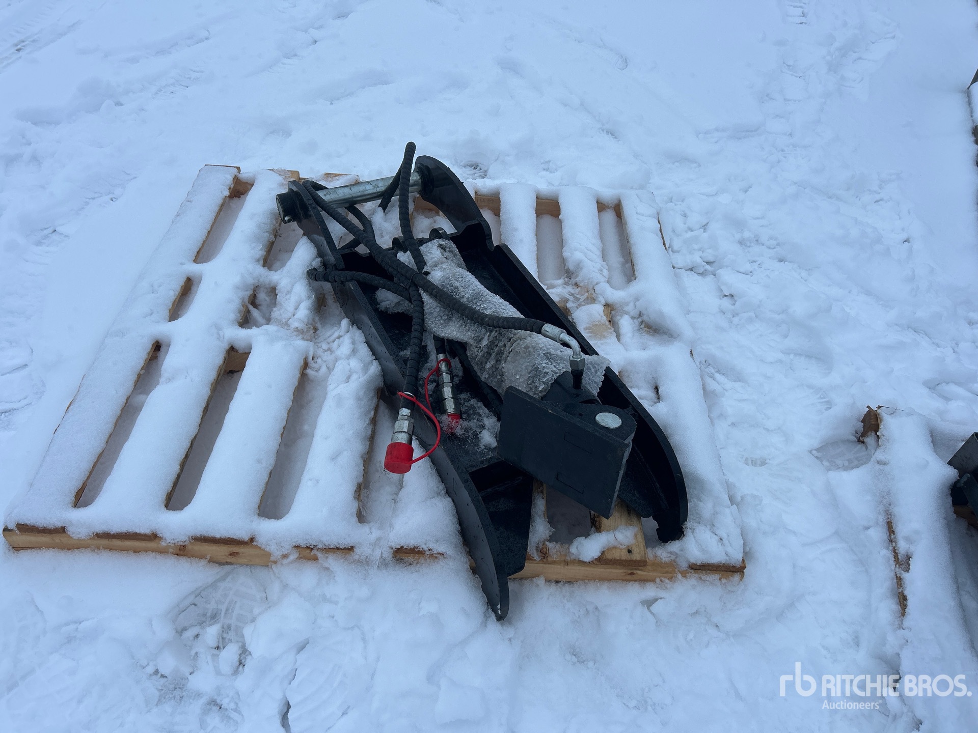 General Appearance with Bild, Ecke vorne rechts