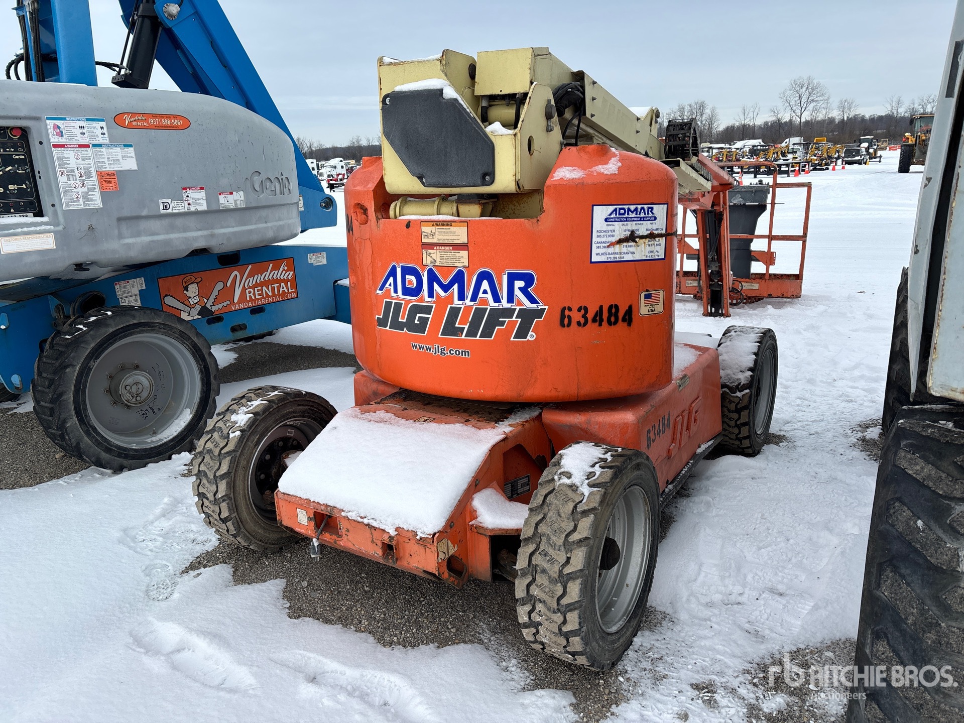 General Appearance with Imagen: esquina trasera derecha