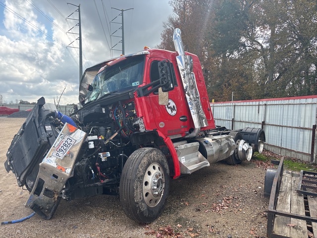2025 Kenworth T880 6x4 T/A Sleeper Truck Tractor (Inoperable)