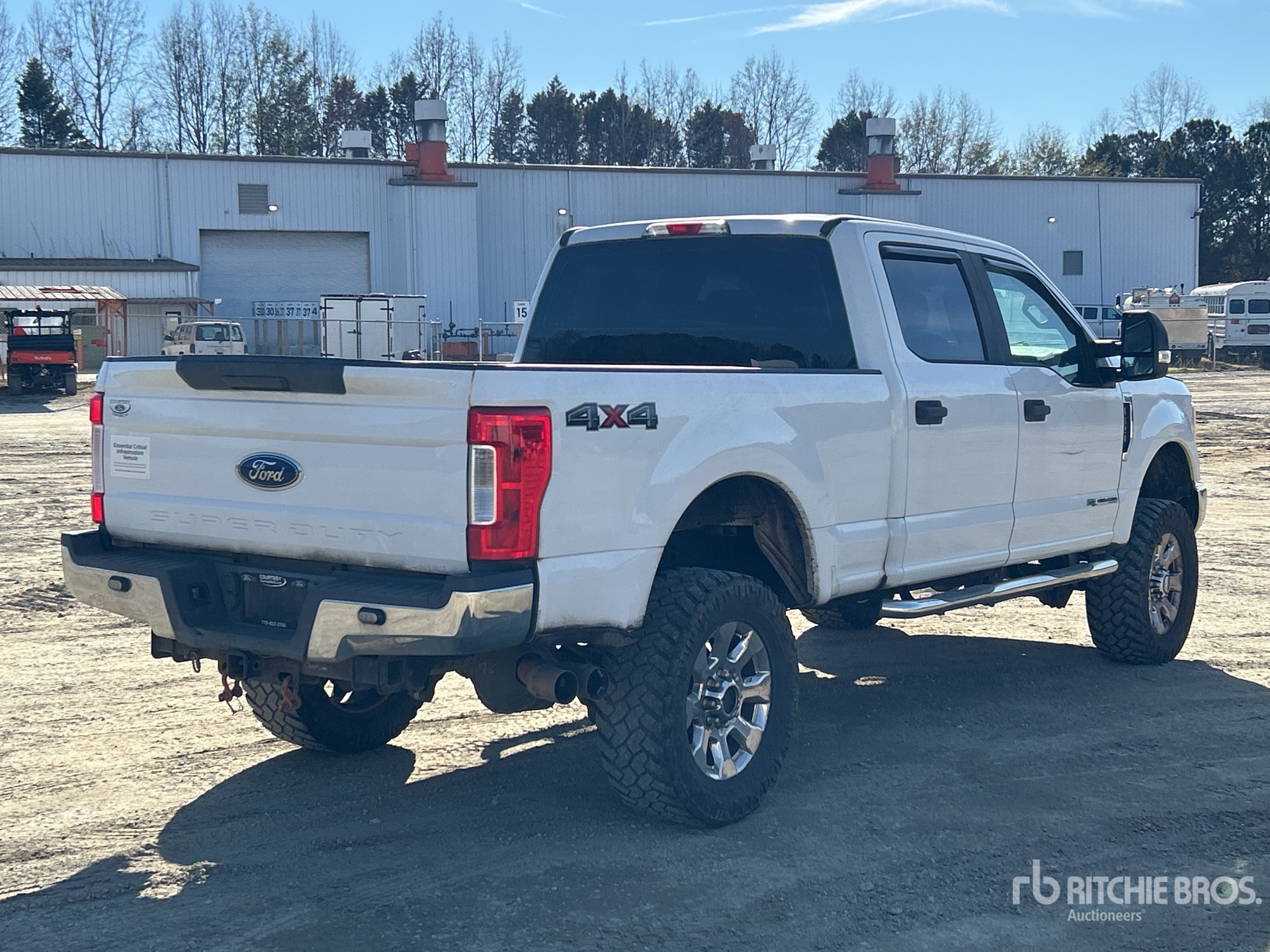 Aspect général with Image, coin arrière droit