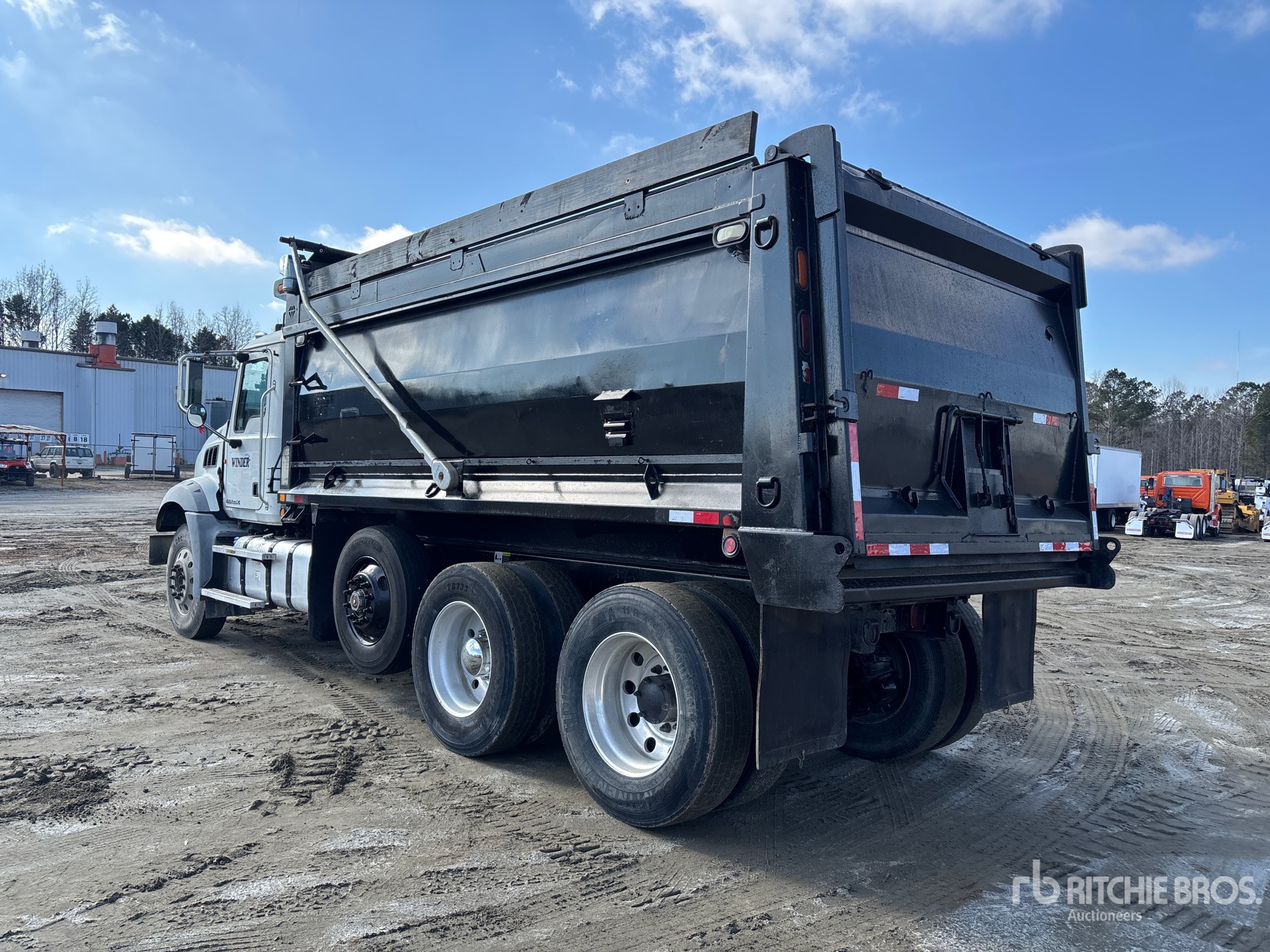 General Appearance with Image, coin arrière gauche