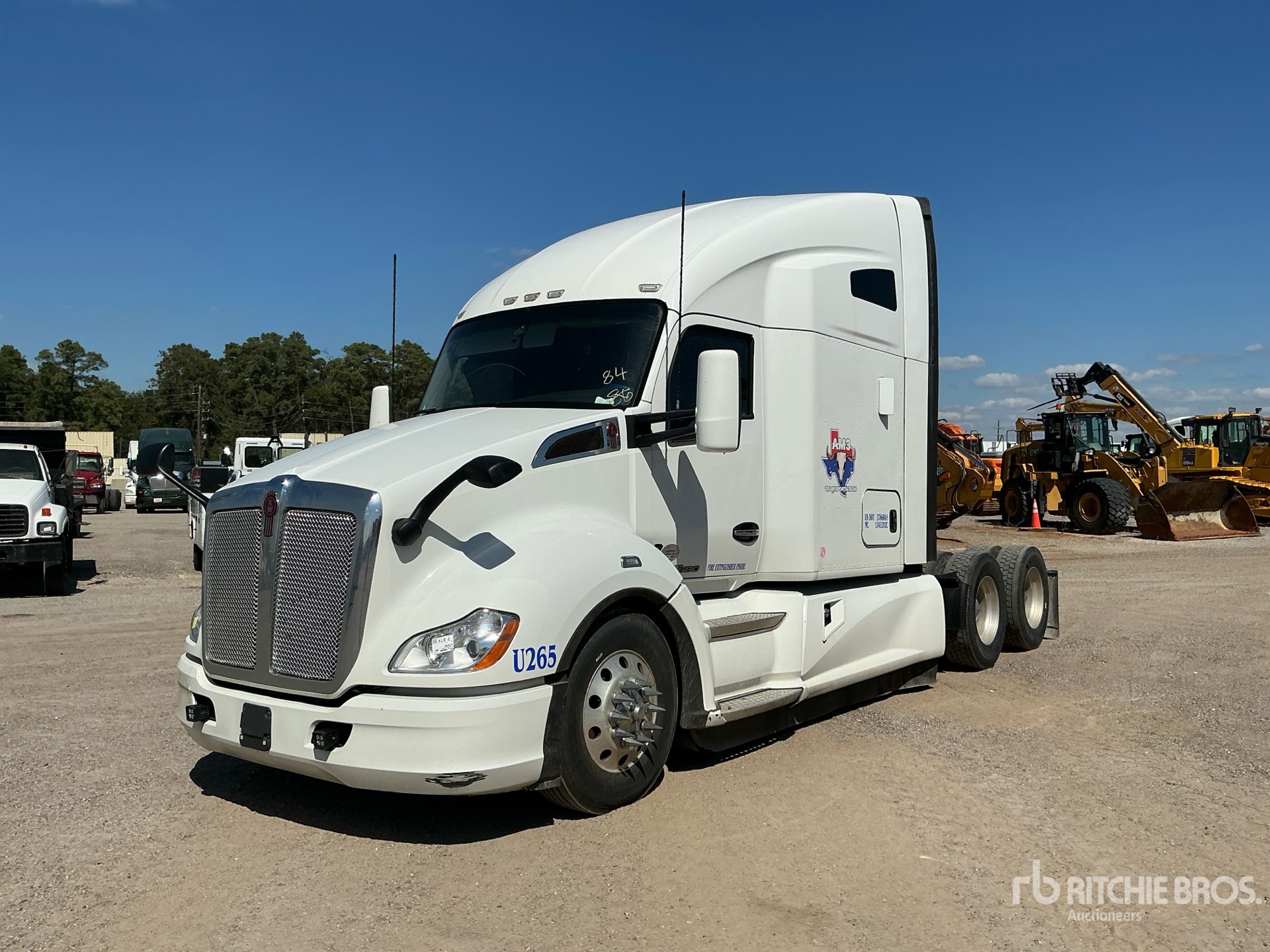 General Appearance with Picture, Left Front Corner