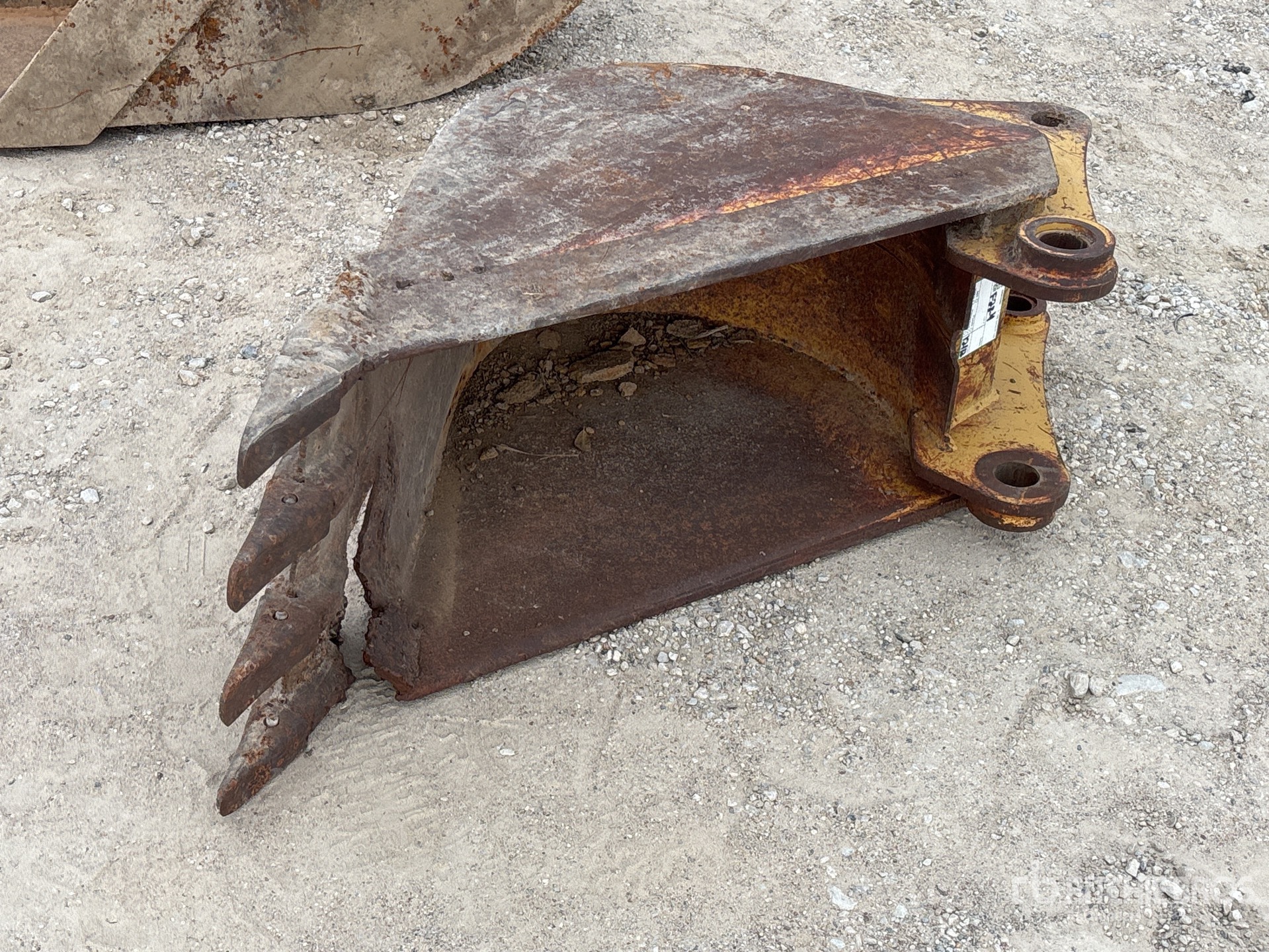 Aspect général with Image, coin avant droit