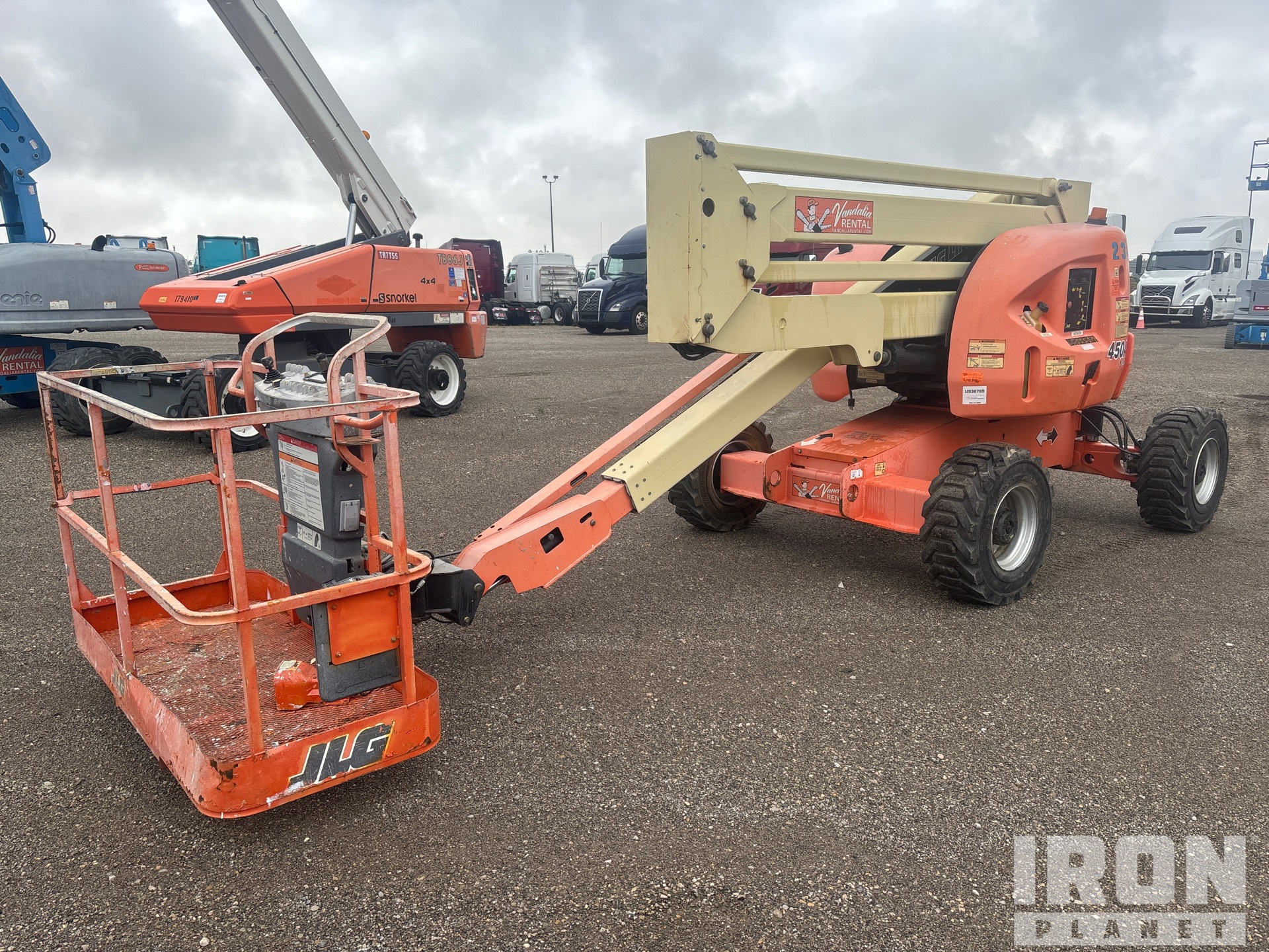 General Appearance with Picture, Left Front Corner