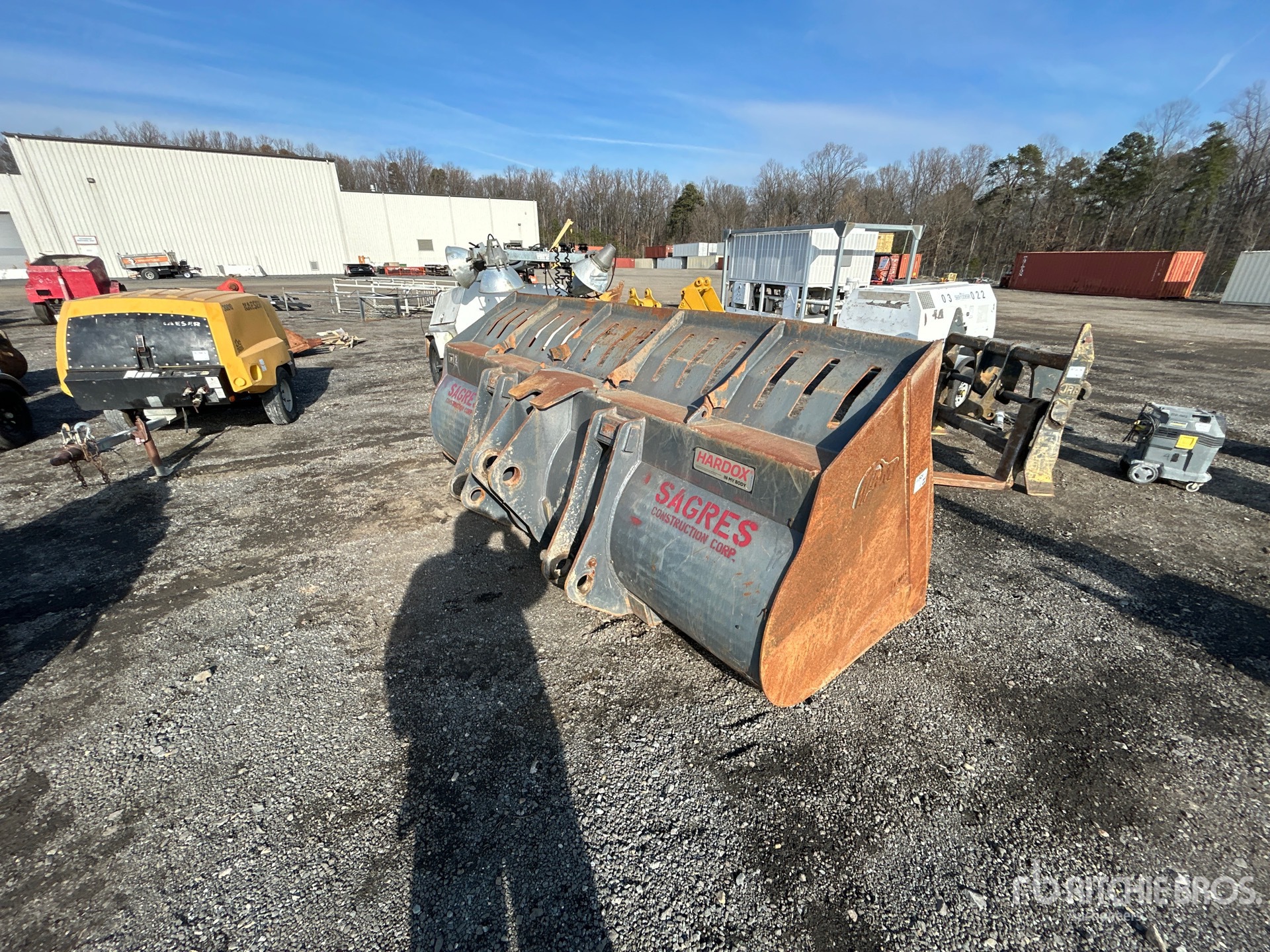 General Appearance with Image, coin arrière droit