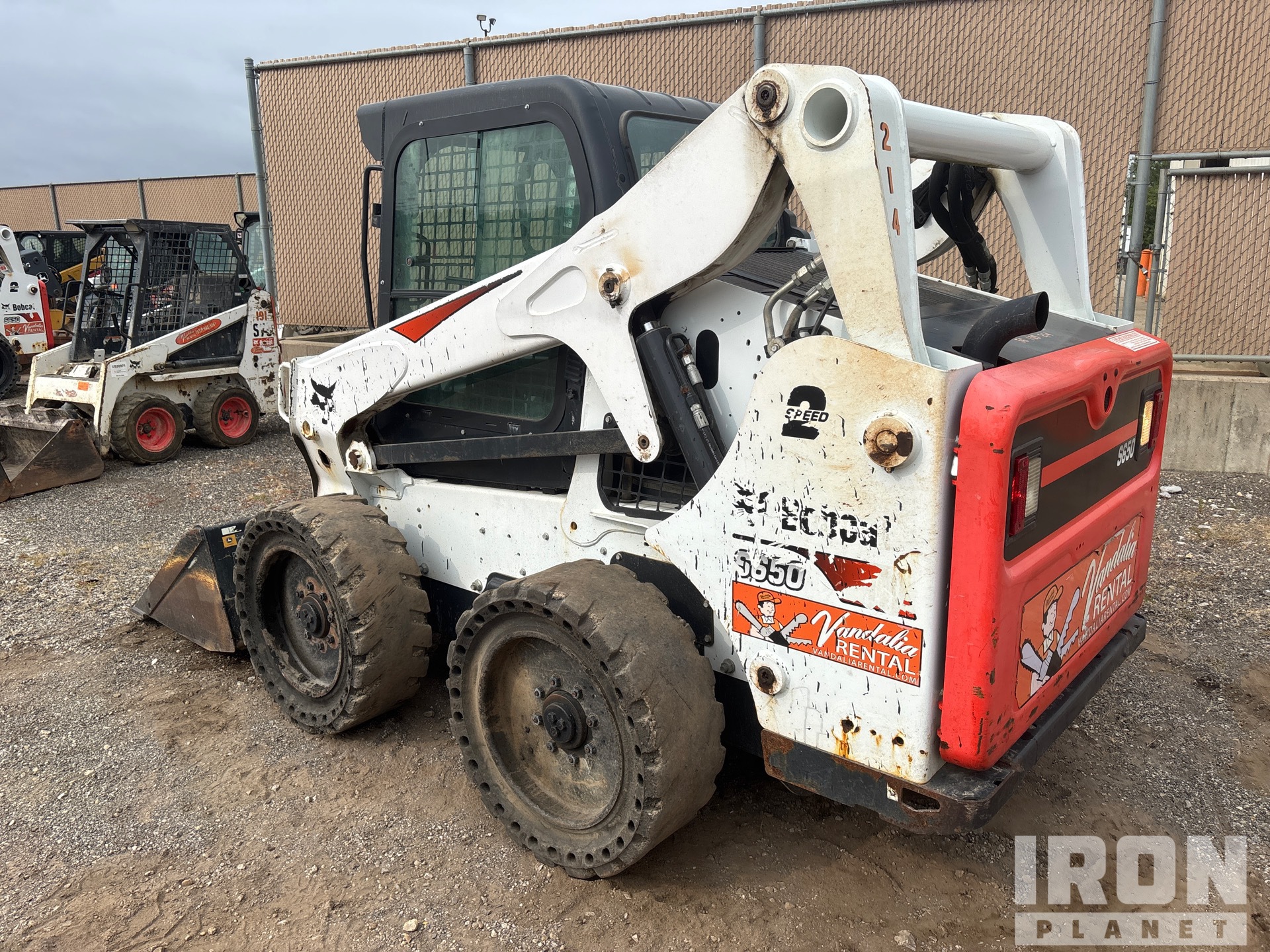 General Appearance with Bild, Ecke hinten links