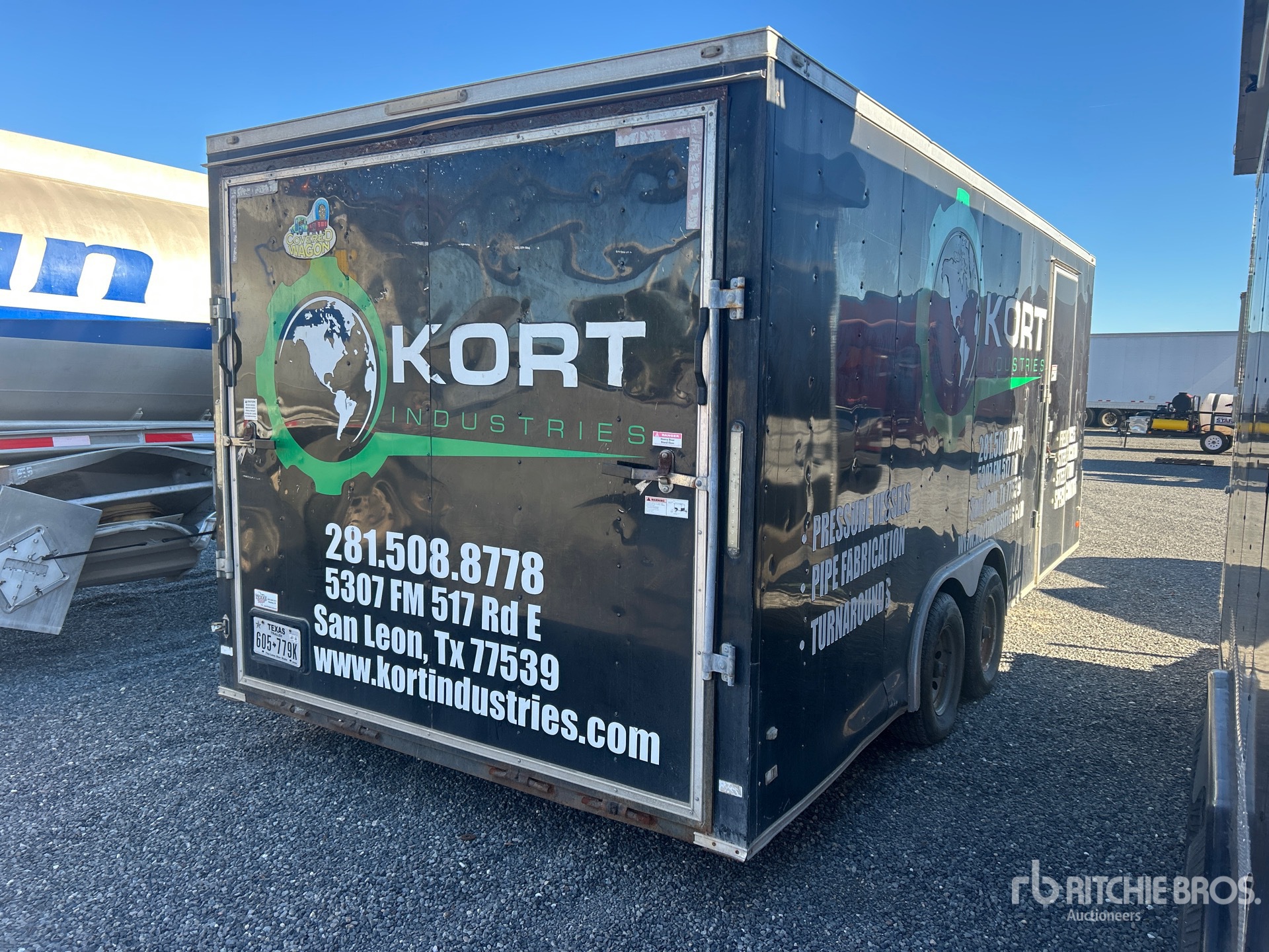 General Appearance with Picture, Right Rear Corner