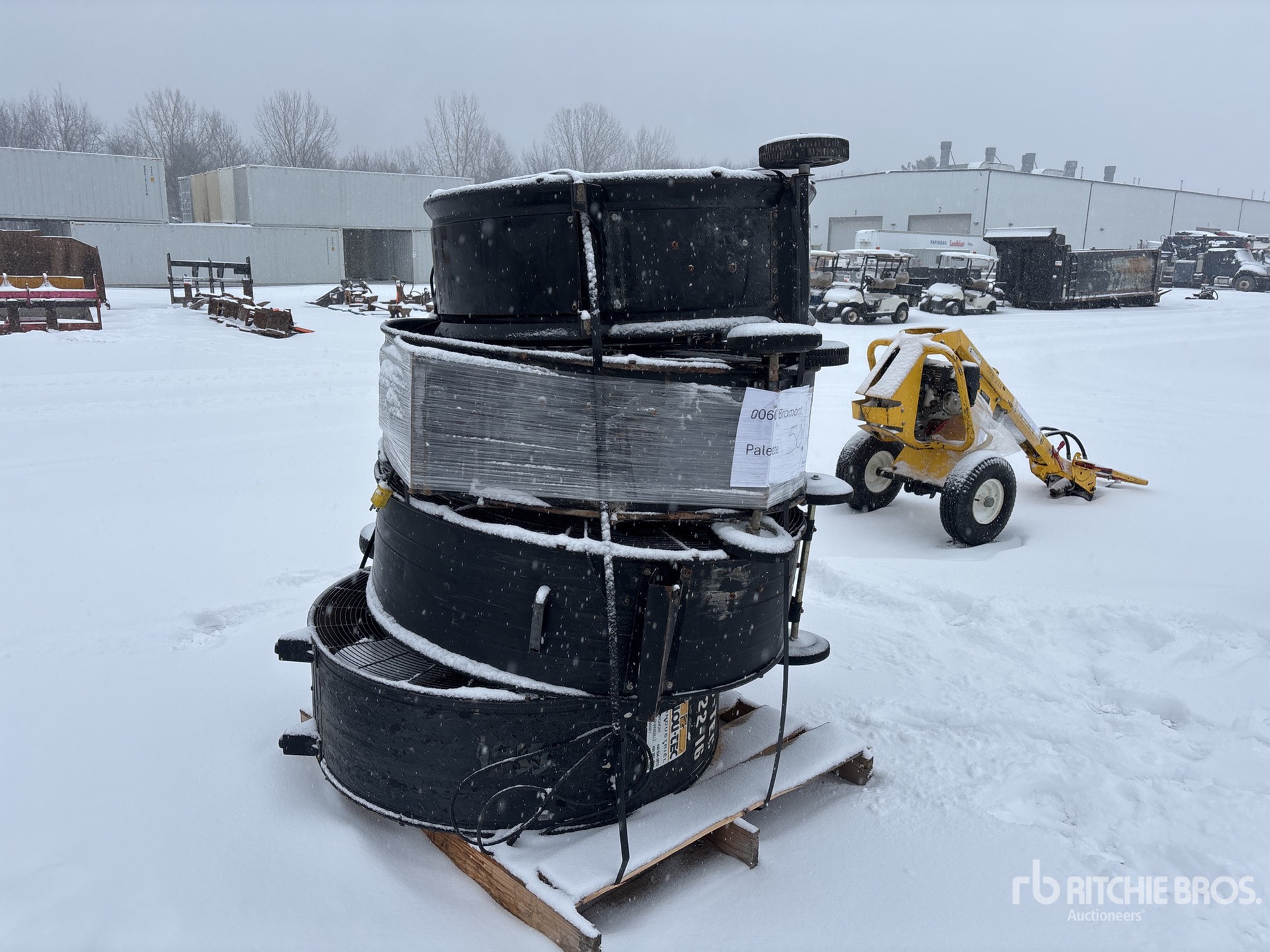 General Appearance with Bild, Ecke vorne rechts