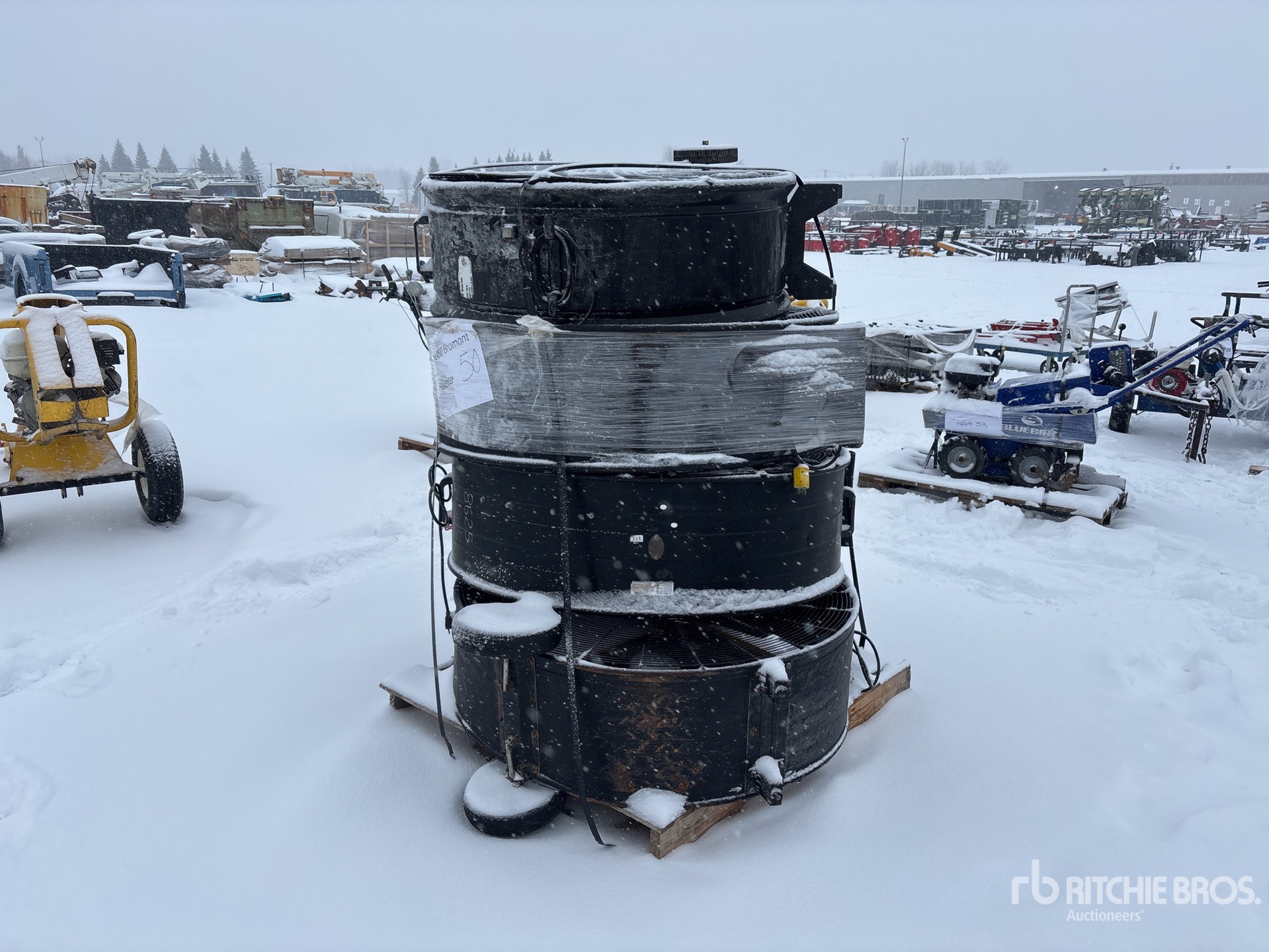 General Appearance with Bild, Ecke hinten rechts