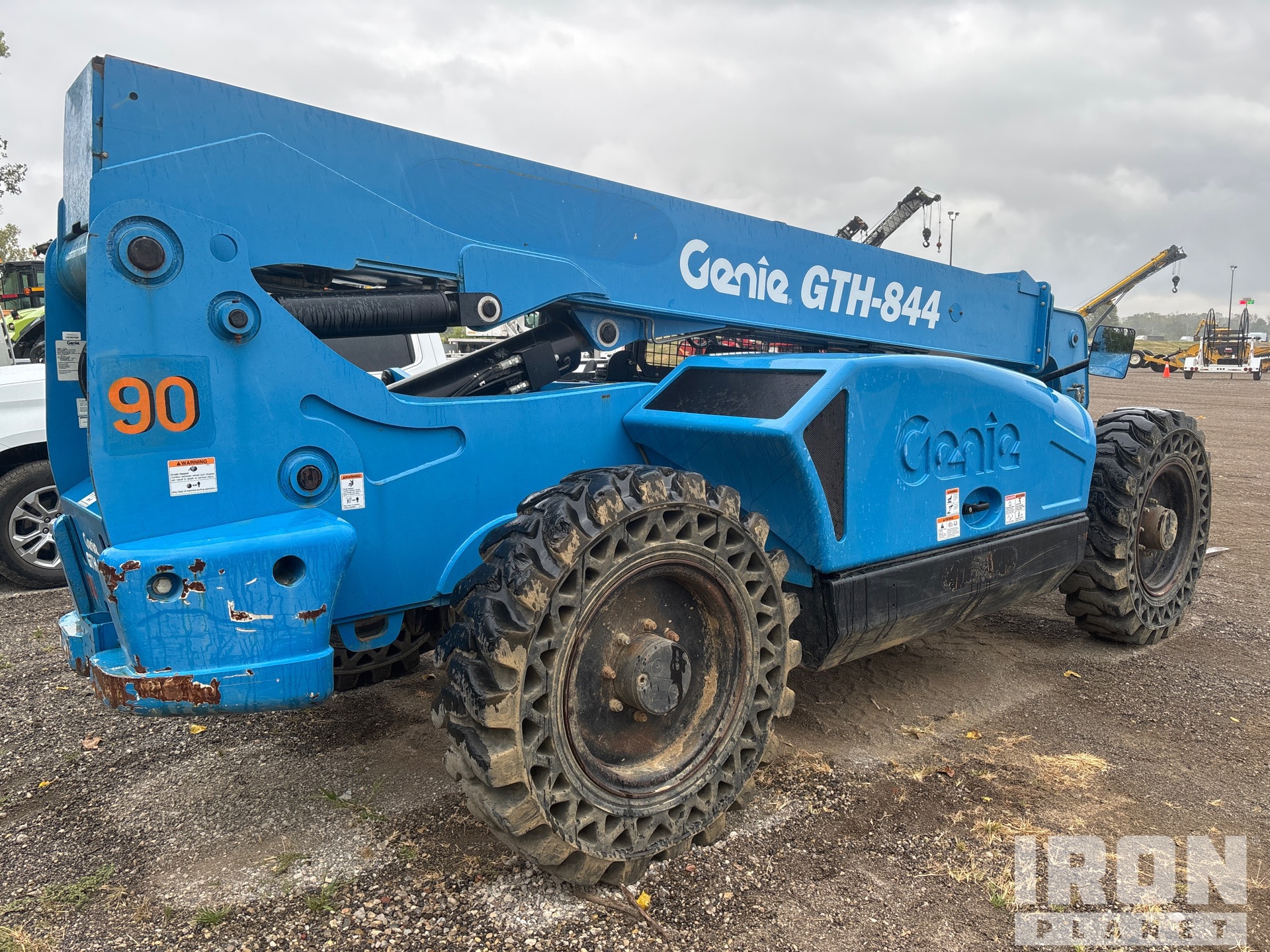 General Appearance with Picture, Right Rear Corner