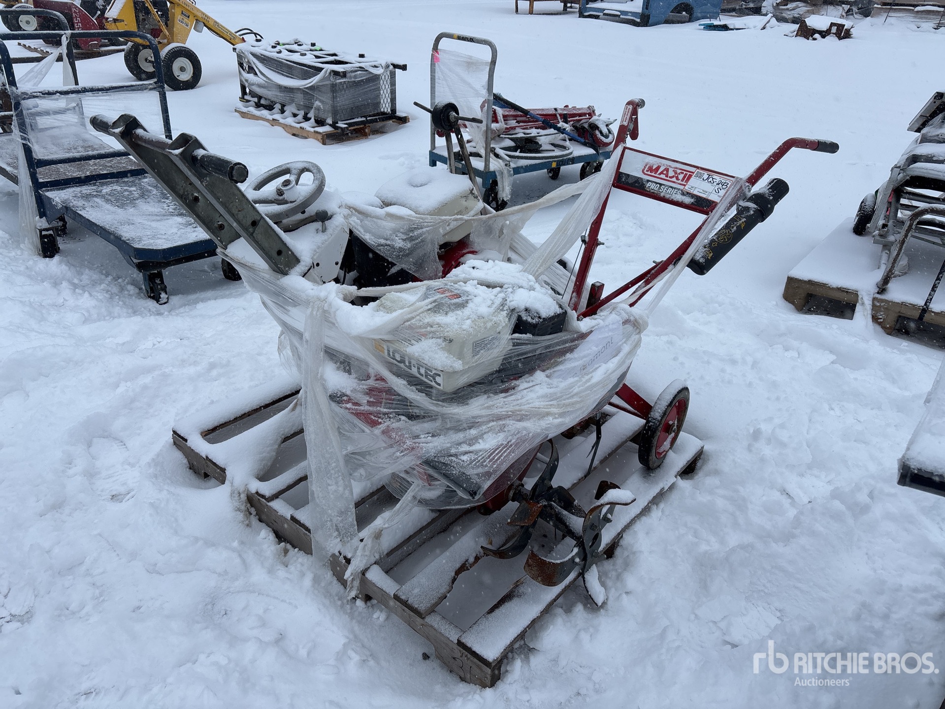 General Appearance with Picture, Right Front Corner