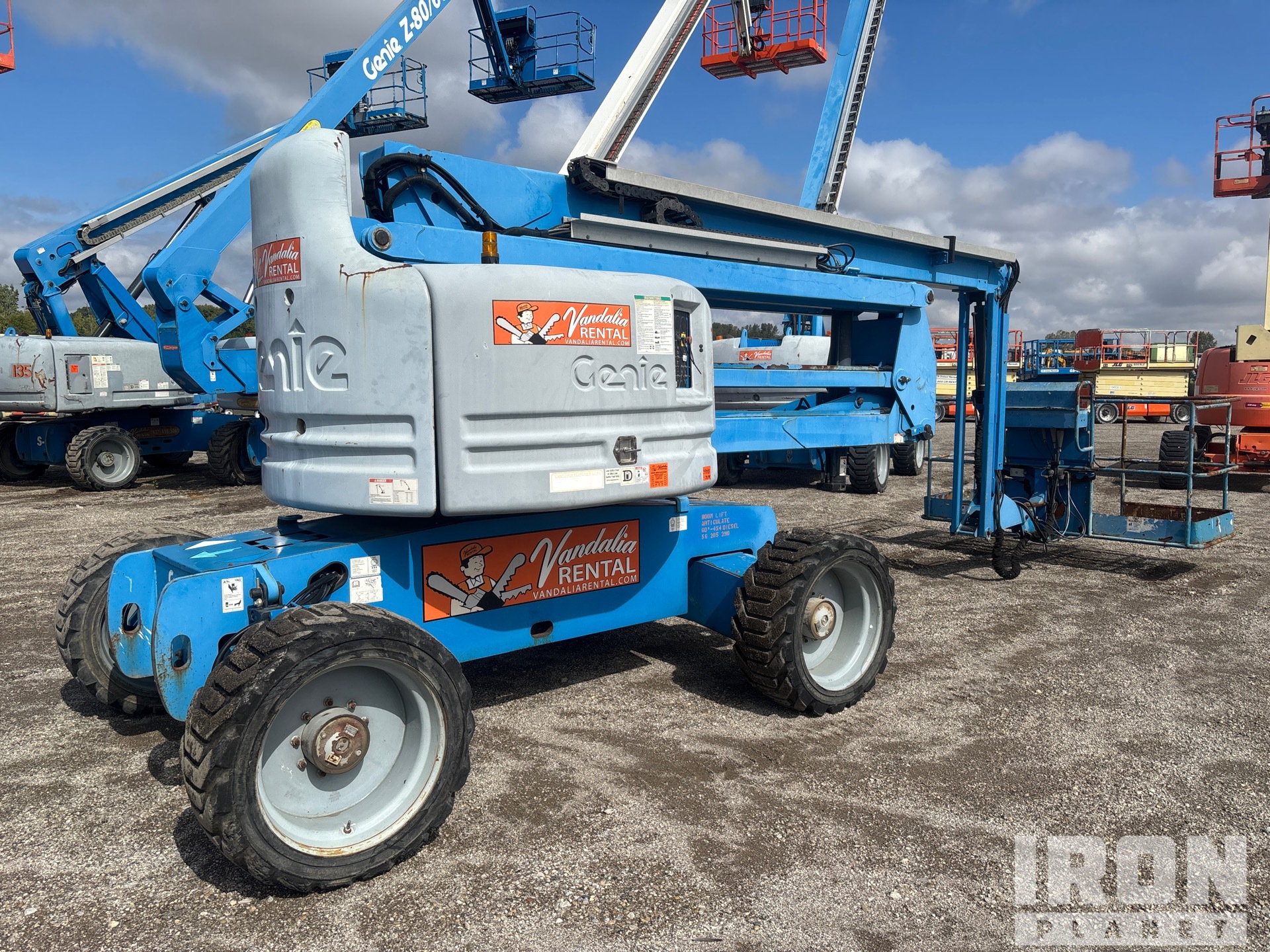 General Appearance with Picture, Right Rear Corner