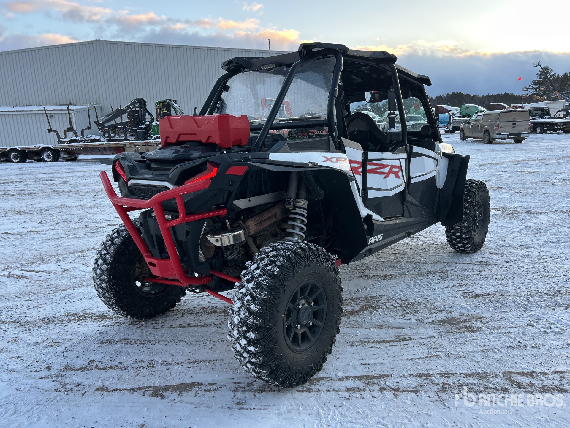 General Appearance with Picture, Right Rear Corner