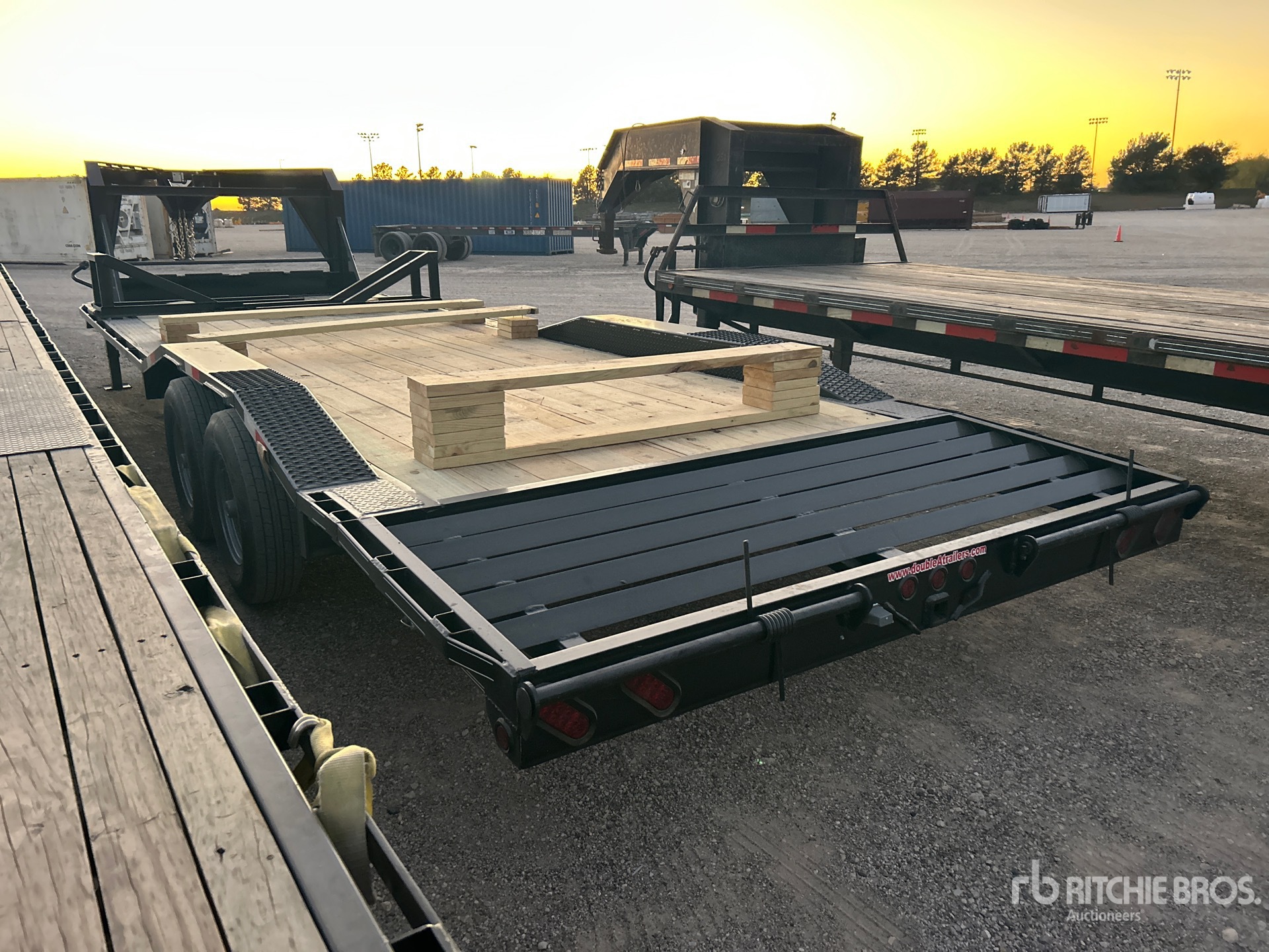 General Appearance with Imagen: esquina trasera izquierda