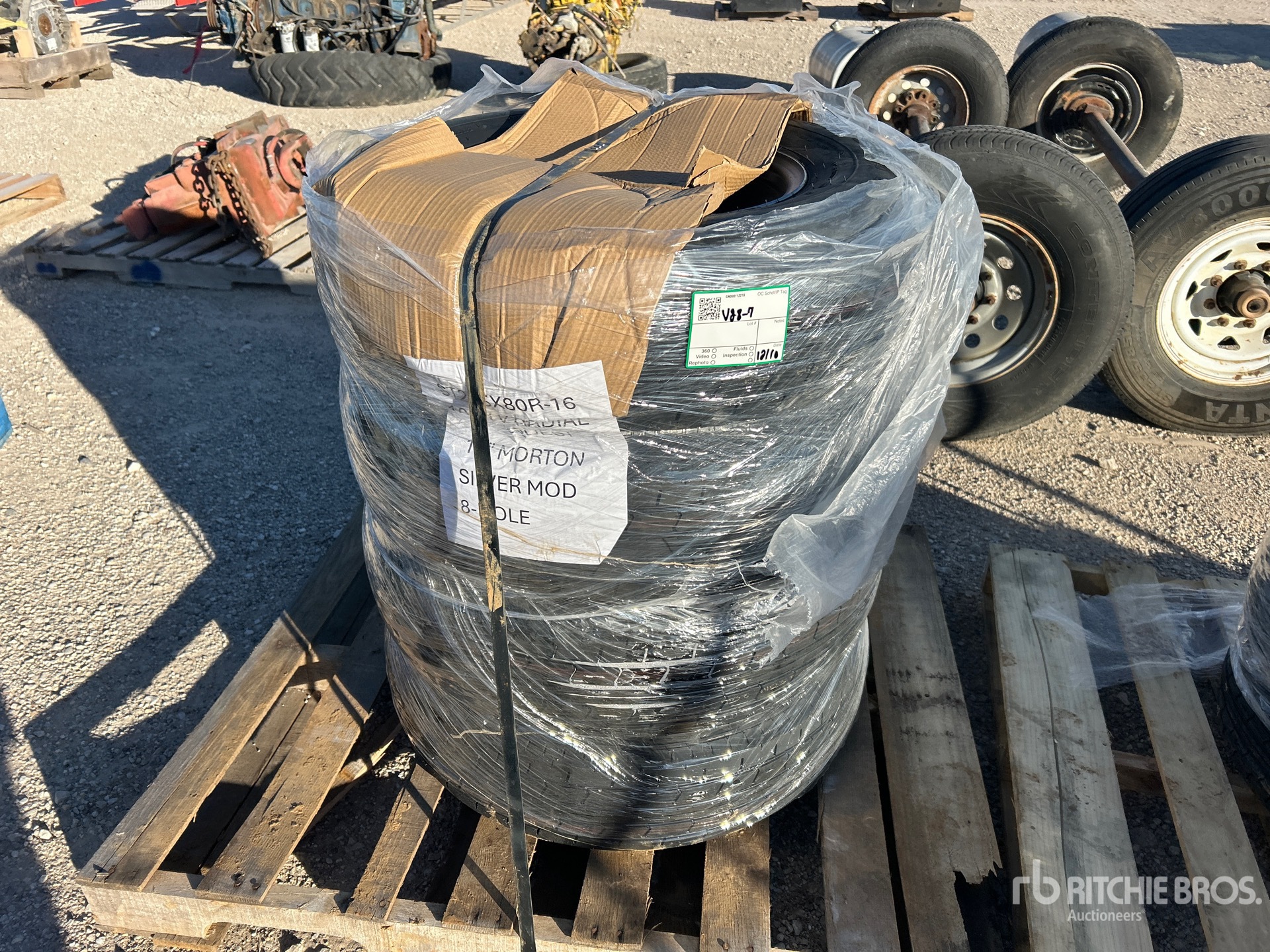 General Appearance with Picture, Left Front Corner