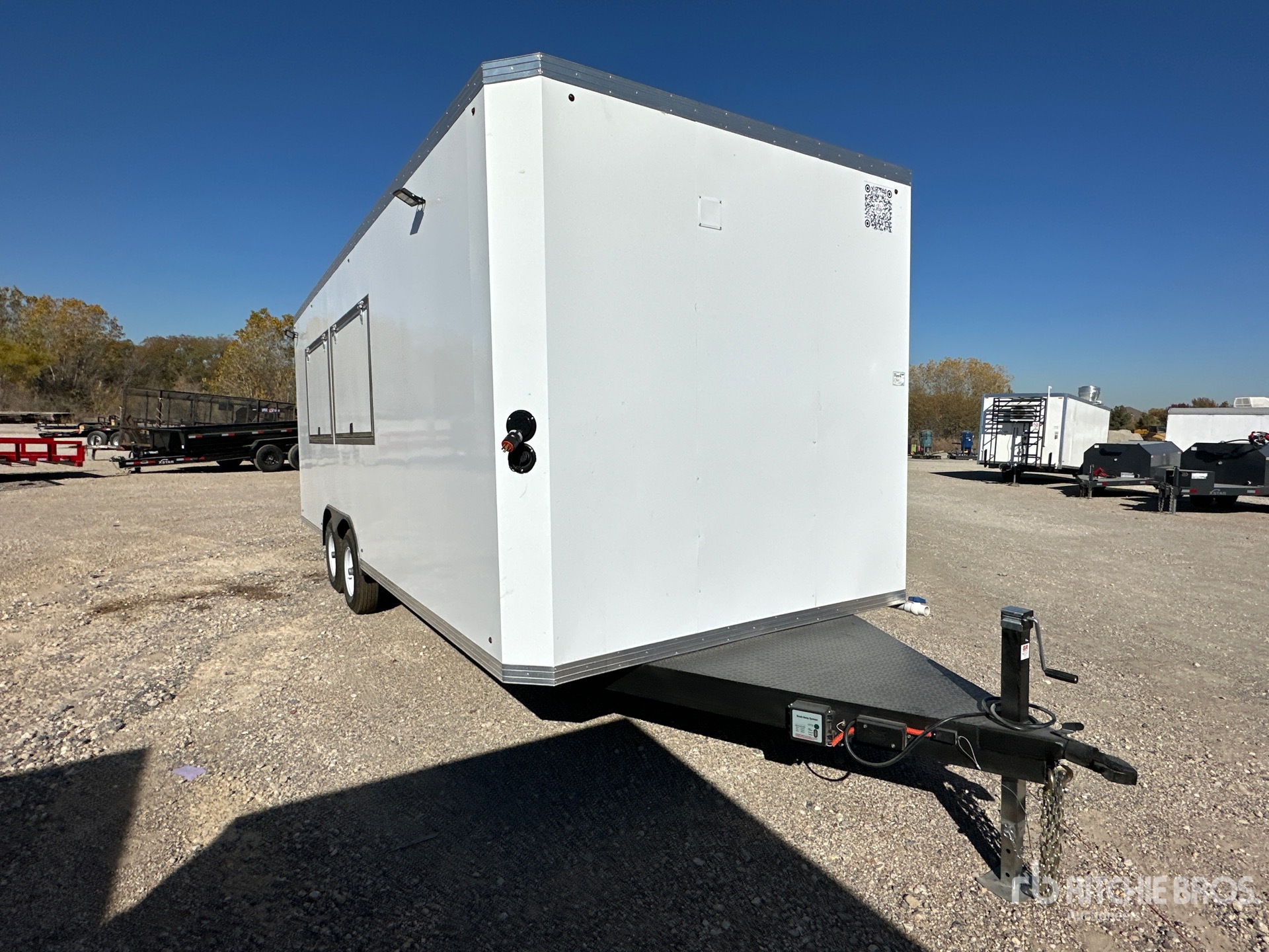 Aspect général with Image, coin avant droit