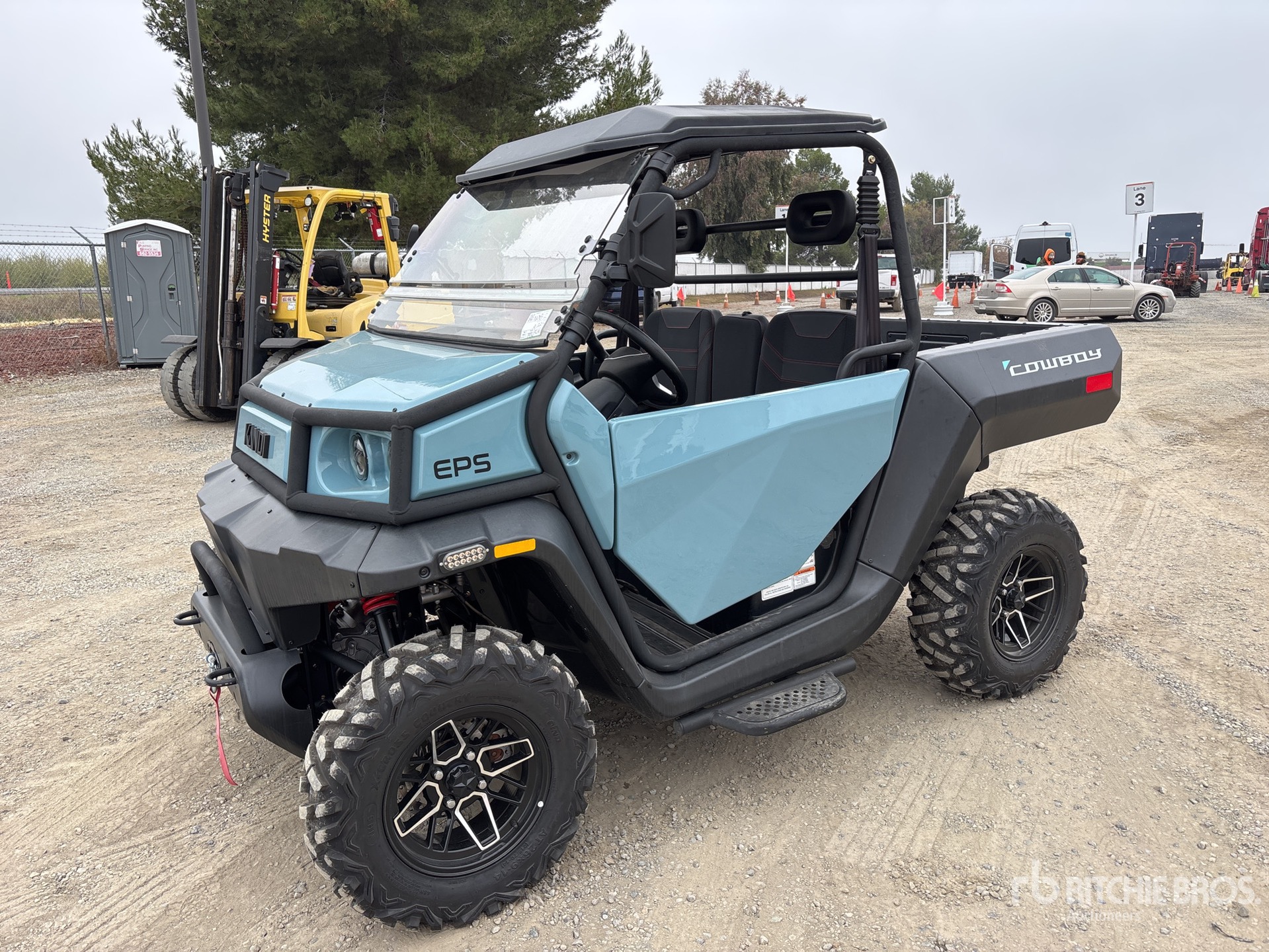 General Appearance with Picture, Left Front Corner