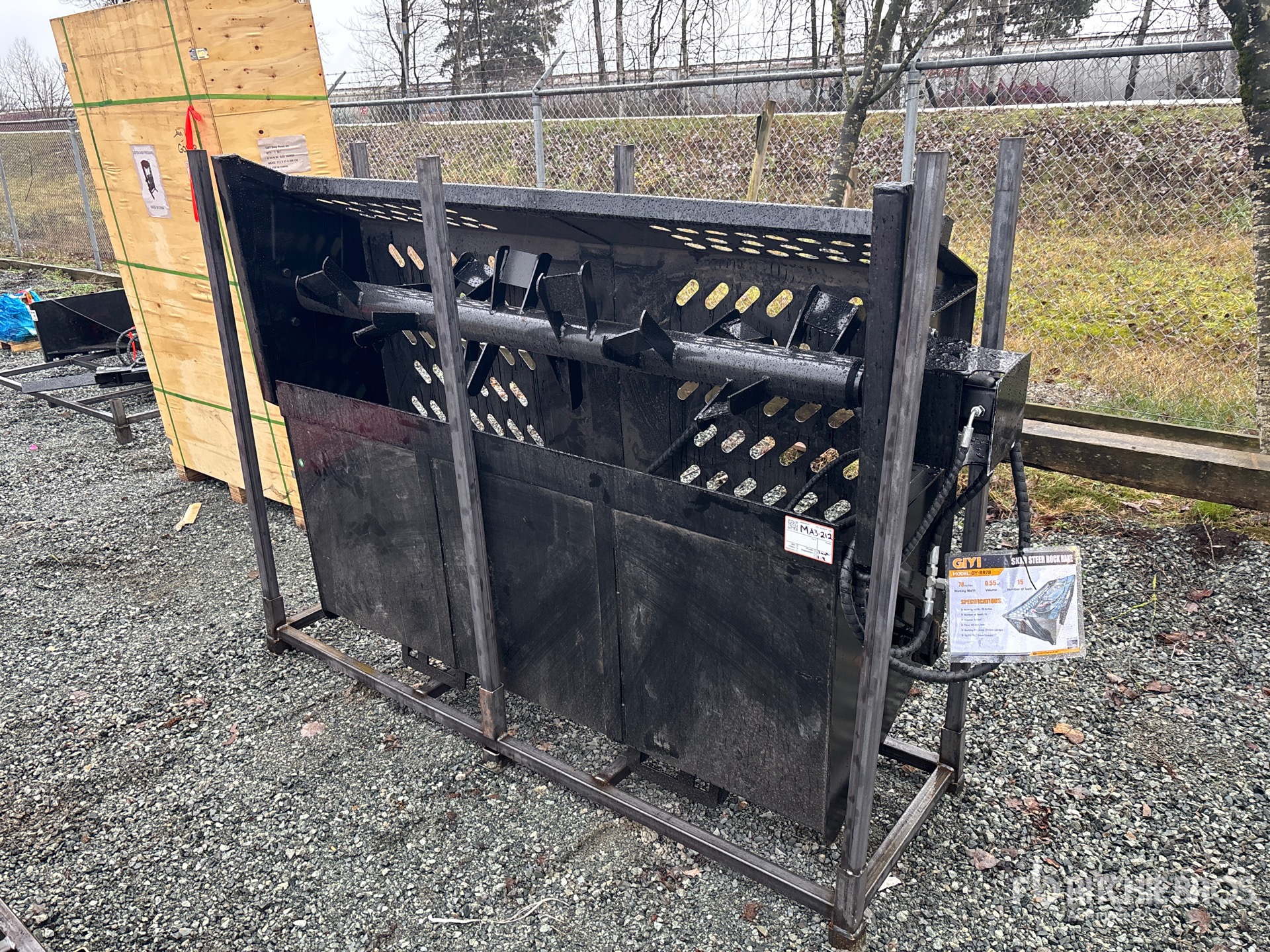 General Appearance with Picture, Right Rear Corner