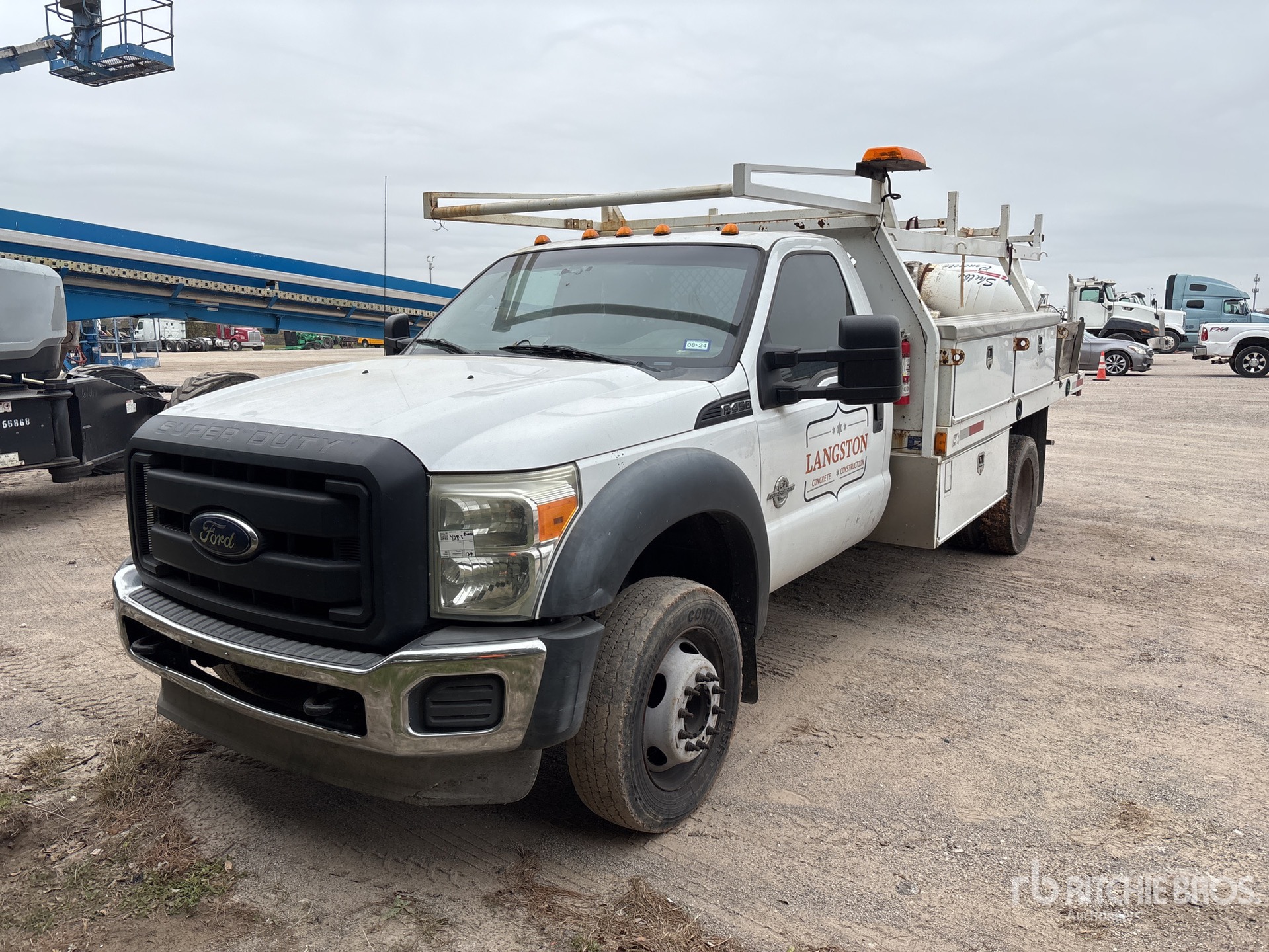 General Appearance with Picture, Left Front Corner