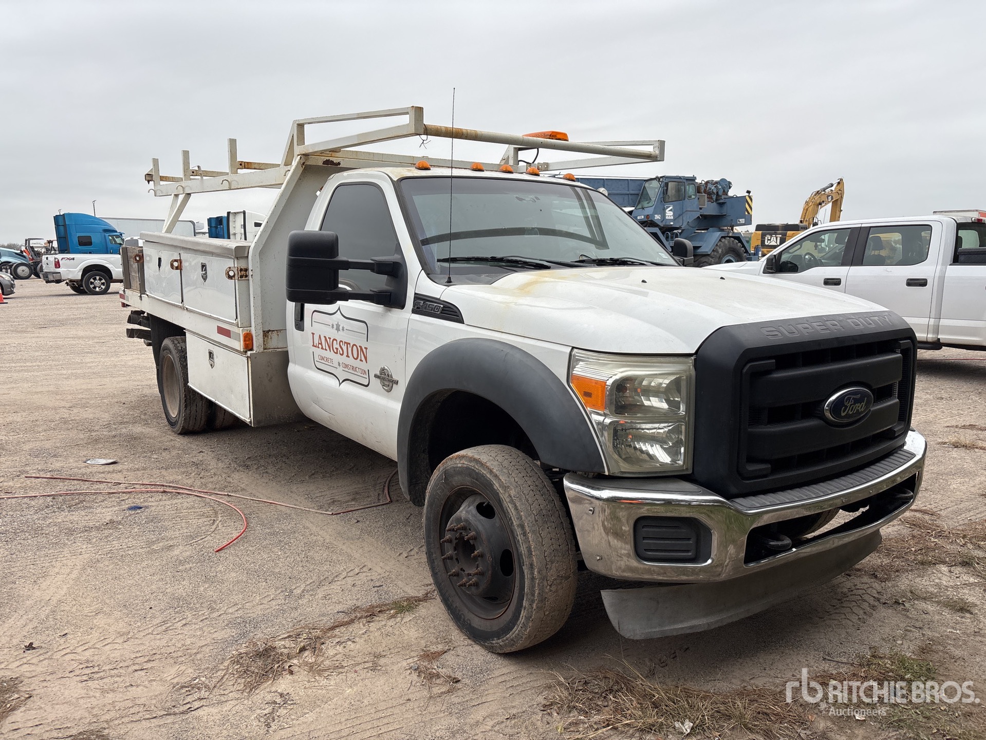 General Appearance with Picture, Right Front Corner