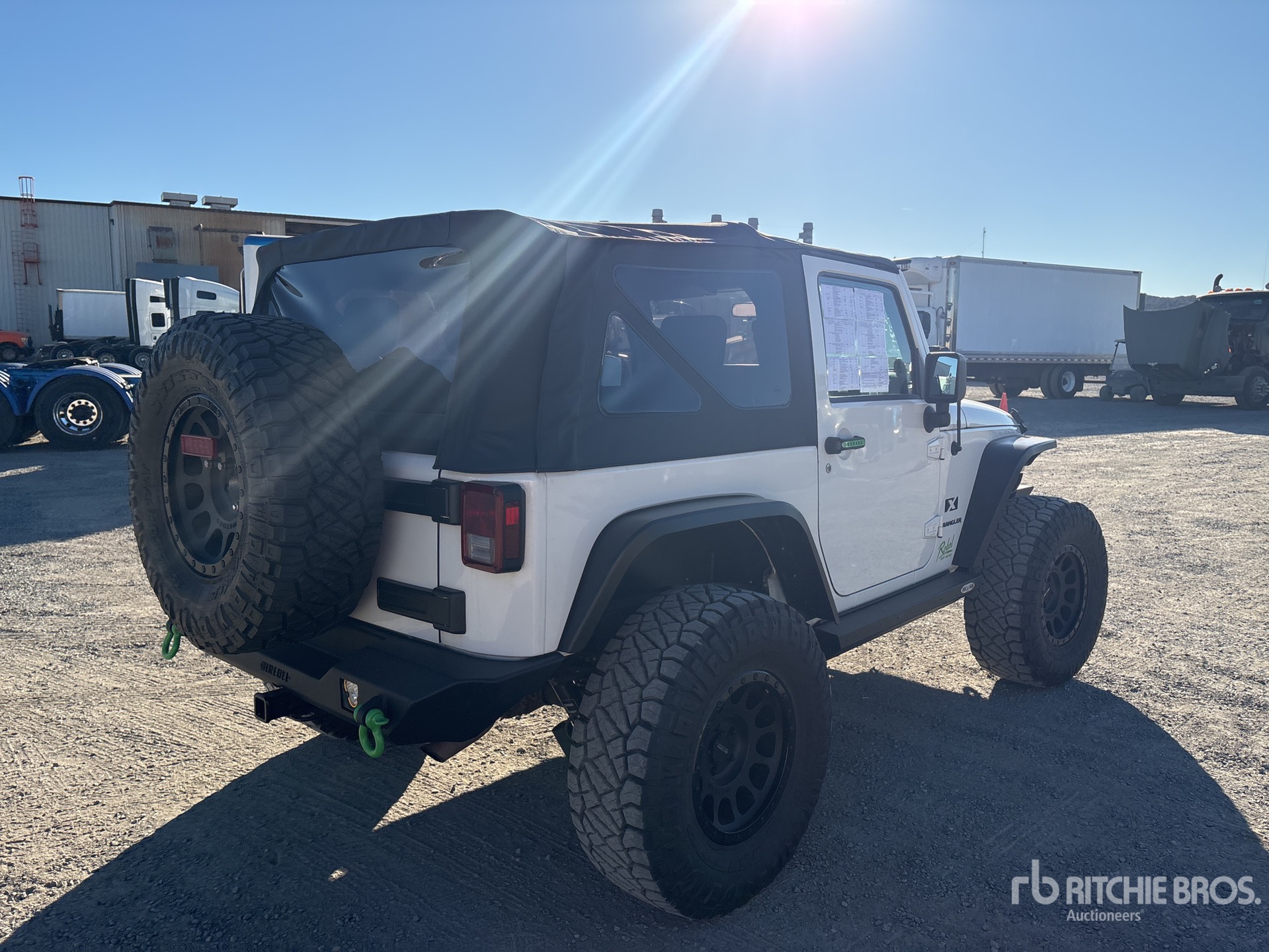 General Appearance with Picture, Right Rear Corner