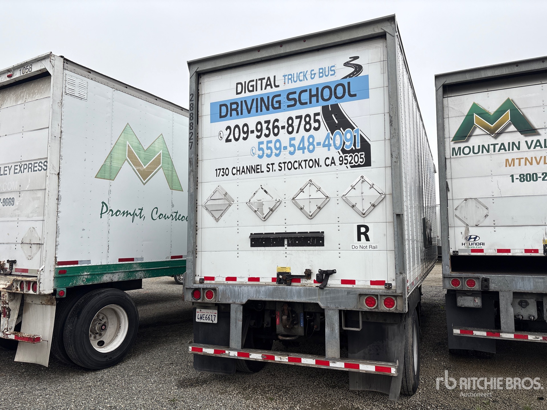 General Appearance with Picture, Right Rear Corner