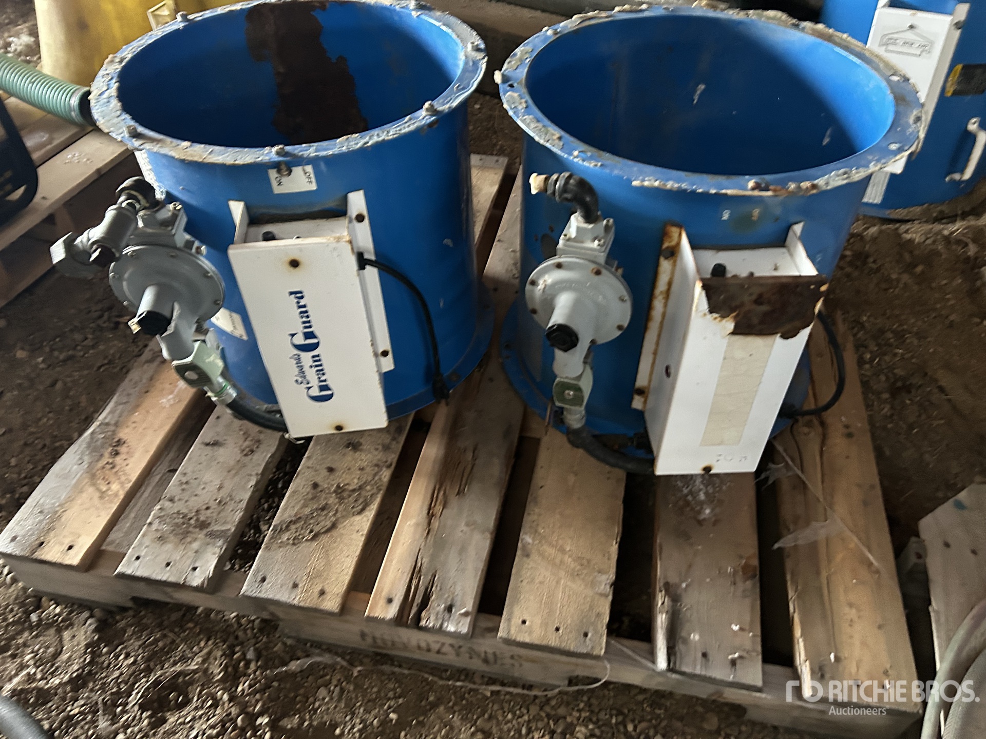 General Appearance with Featured Photo