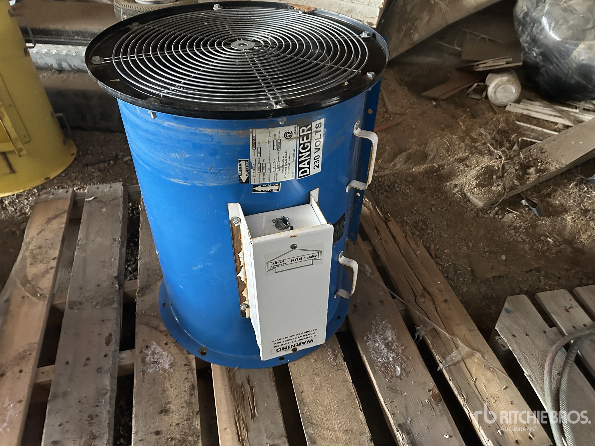 General Appearance with Featured Photo