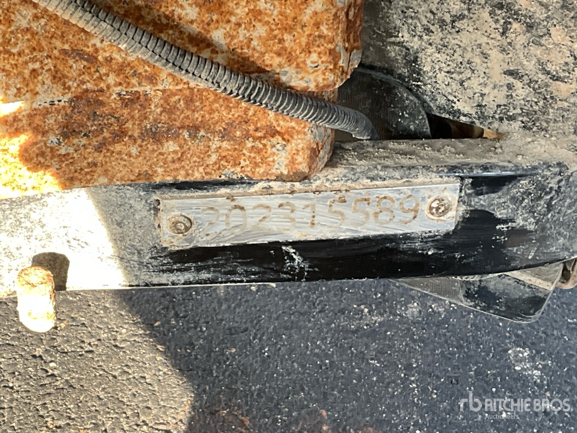 General Appearance with Seriennummer / FIN