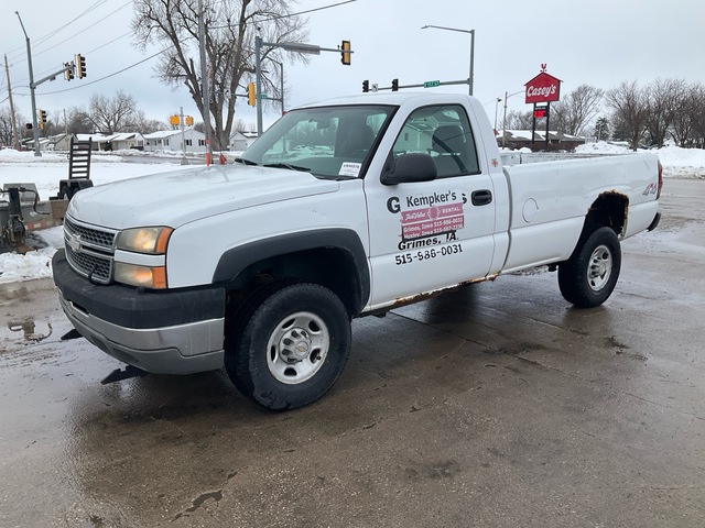 2005 Chevrolet Silverado 2500HD 4x4 Pickup