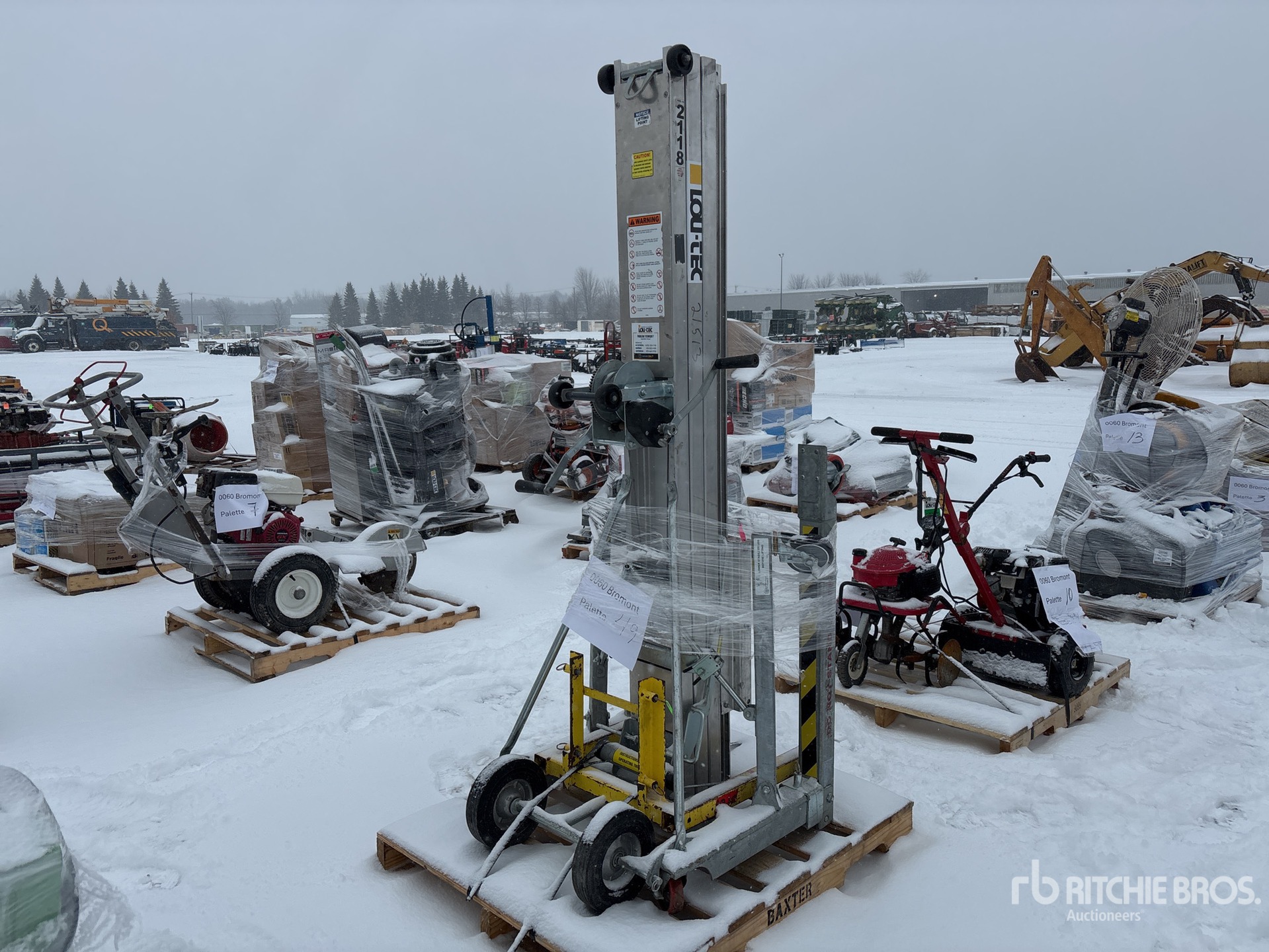 General Appearance with Foto, angolo anteriore sinistro