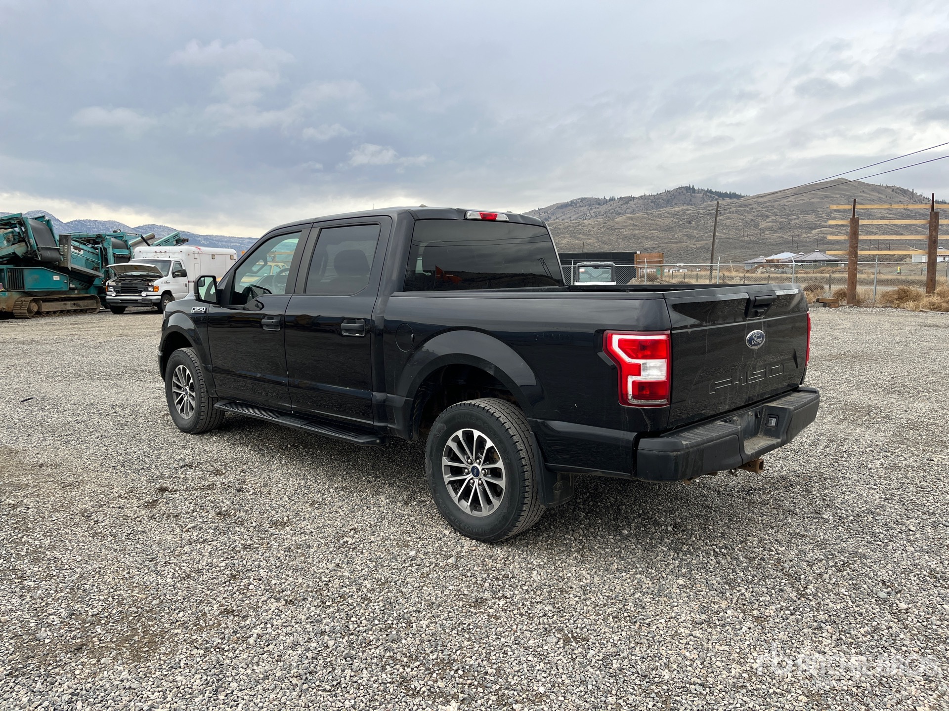 General Appearance with Picture, Left Rear Corner