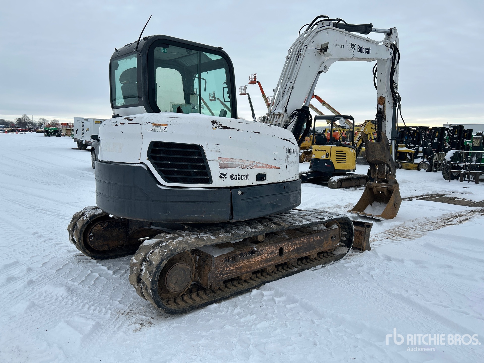 General Appearance with Picture, Right Rear Corner