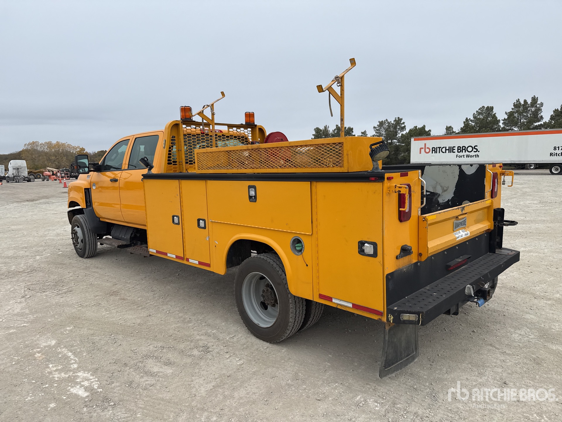 General Appearance with Foto, angolo posteriore sinistro