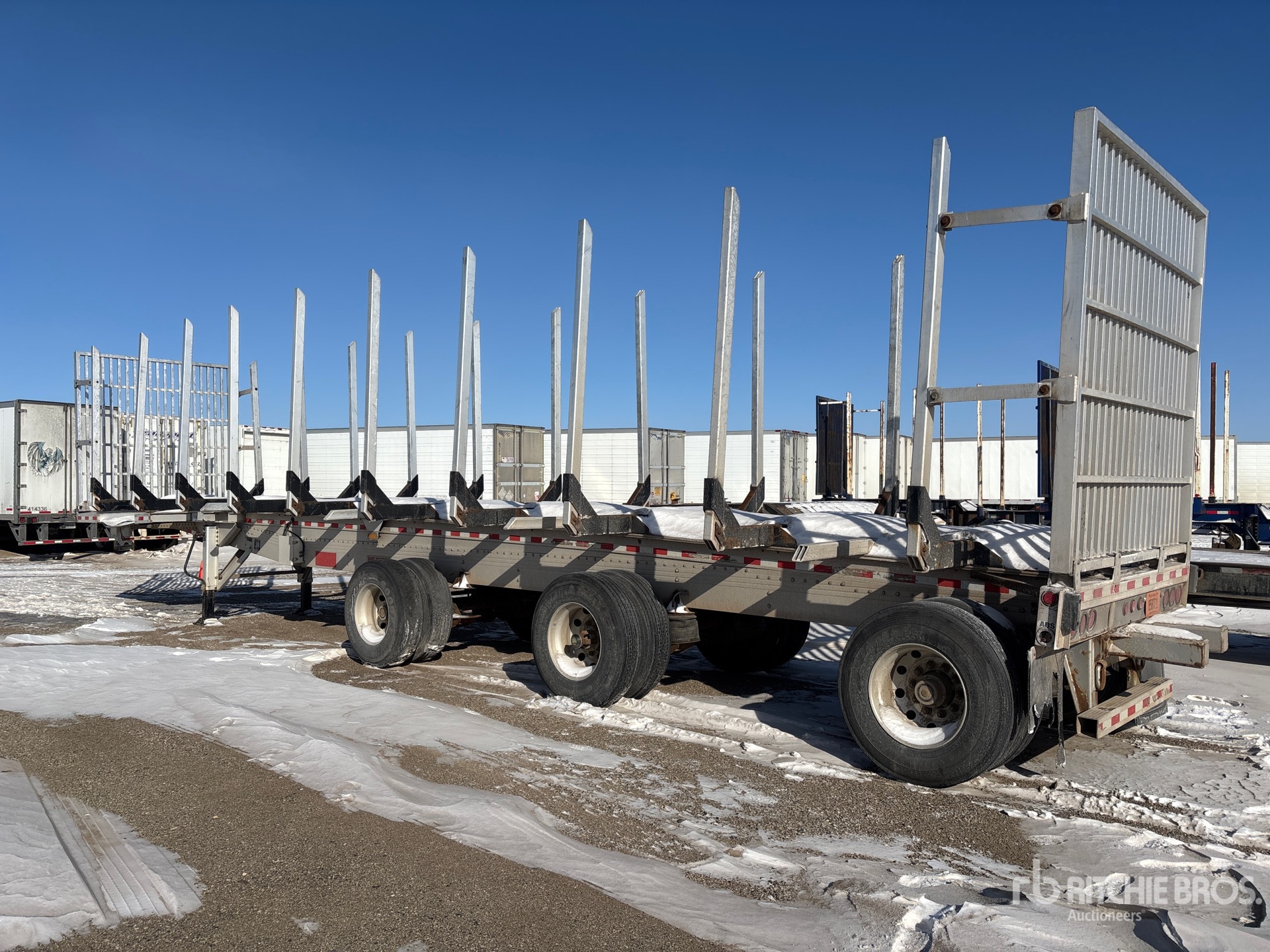 General Appearance with Foto, angolo posteriore sinistro