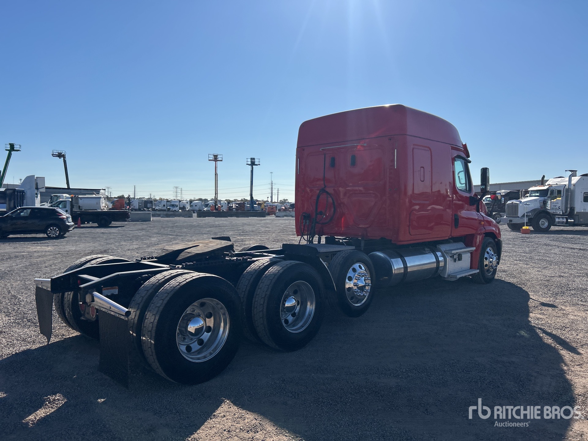 Aspect général with Image, coin arrière droit