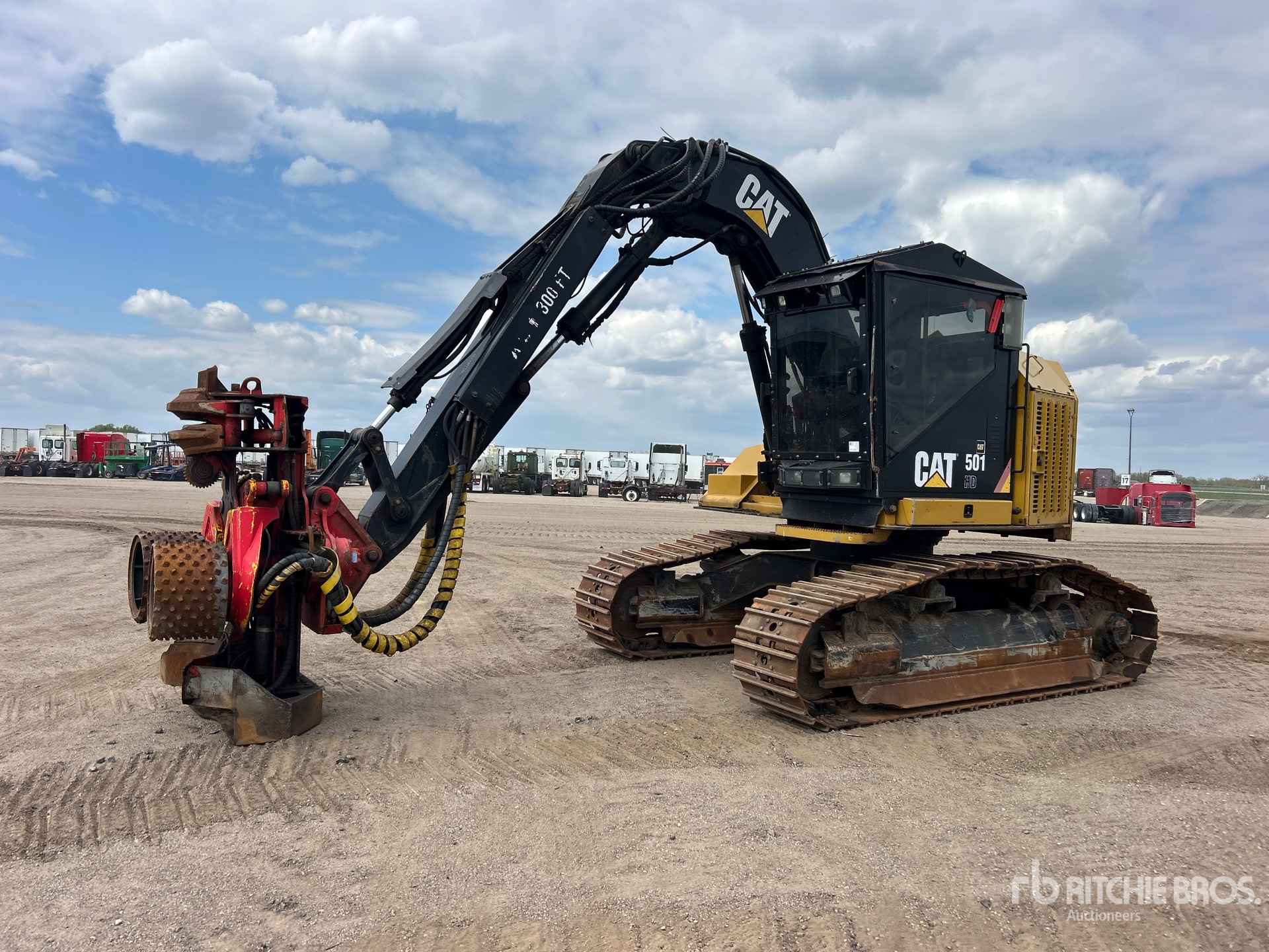 Photo of a 2016 Caterpillar 501HD