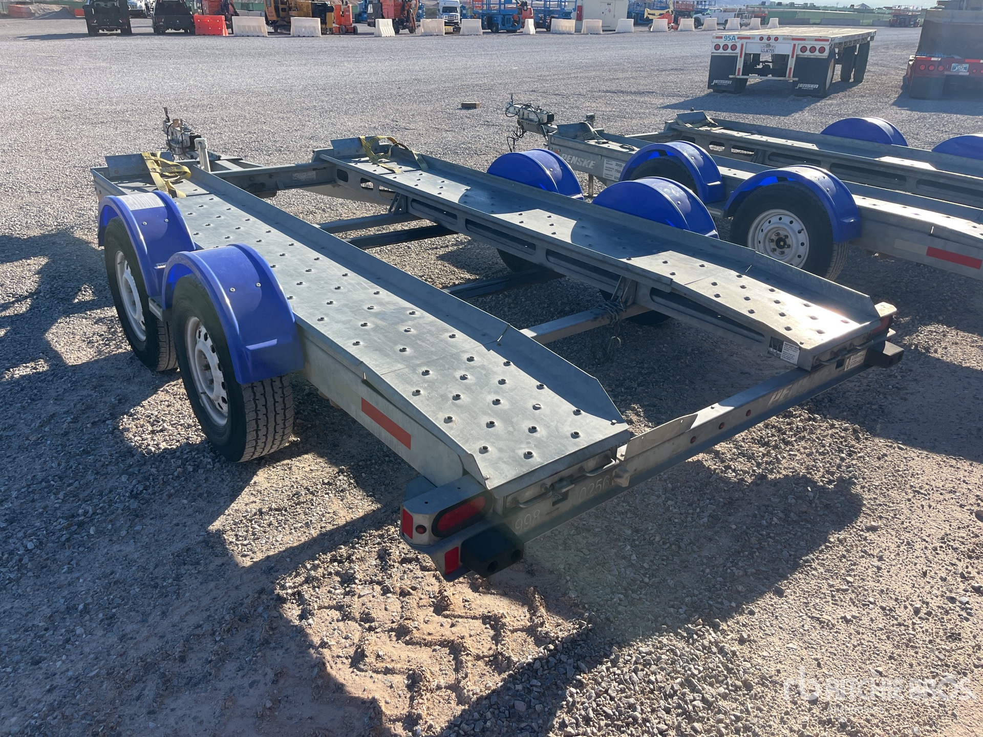 Aspect général with Image, coin arrière gauche