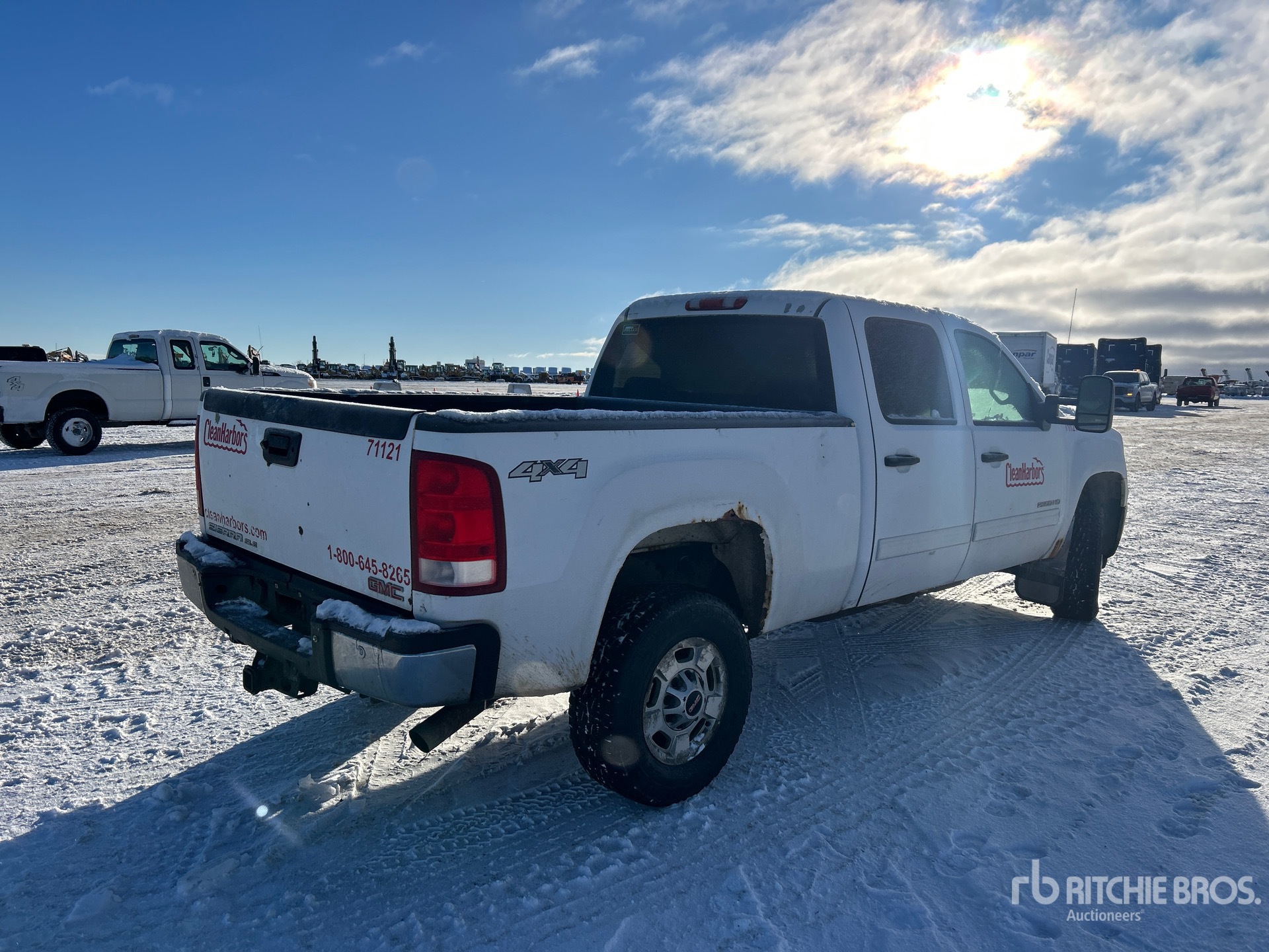 General Appearance with Imagen: esquina trasera derecha