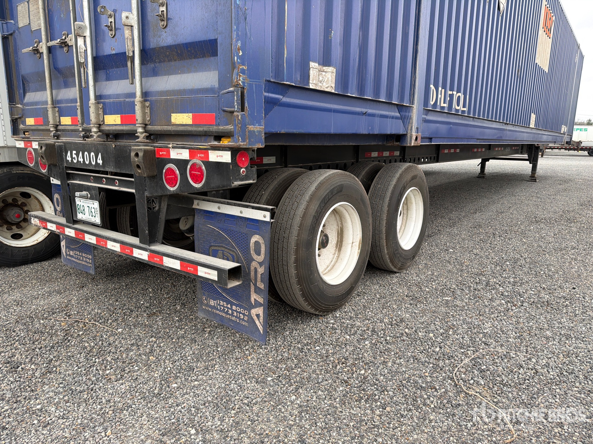 General Appearance with Foto, angolo anteriore sinistro