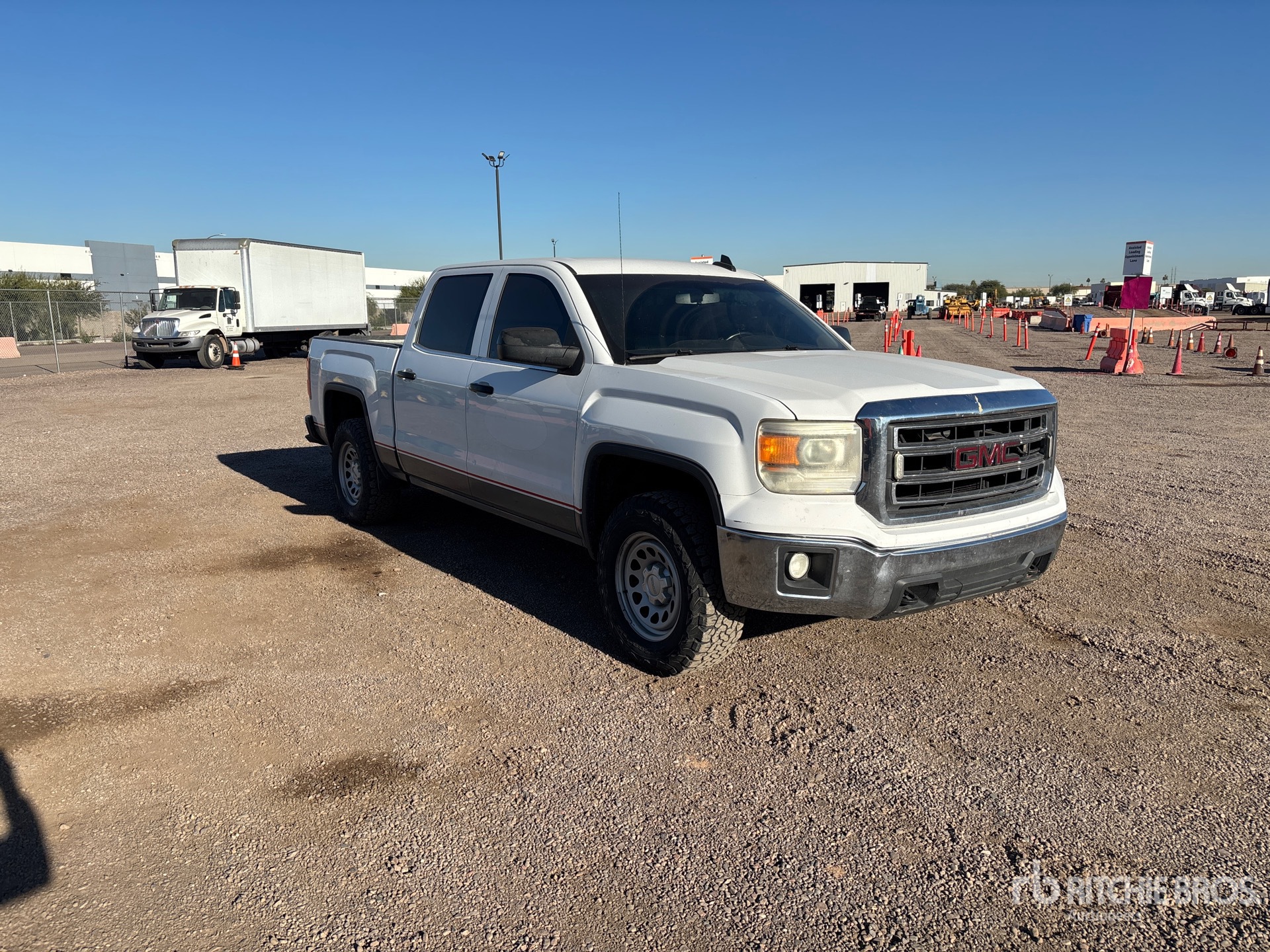 General Appearance with Imagen: esquina delantera derecha