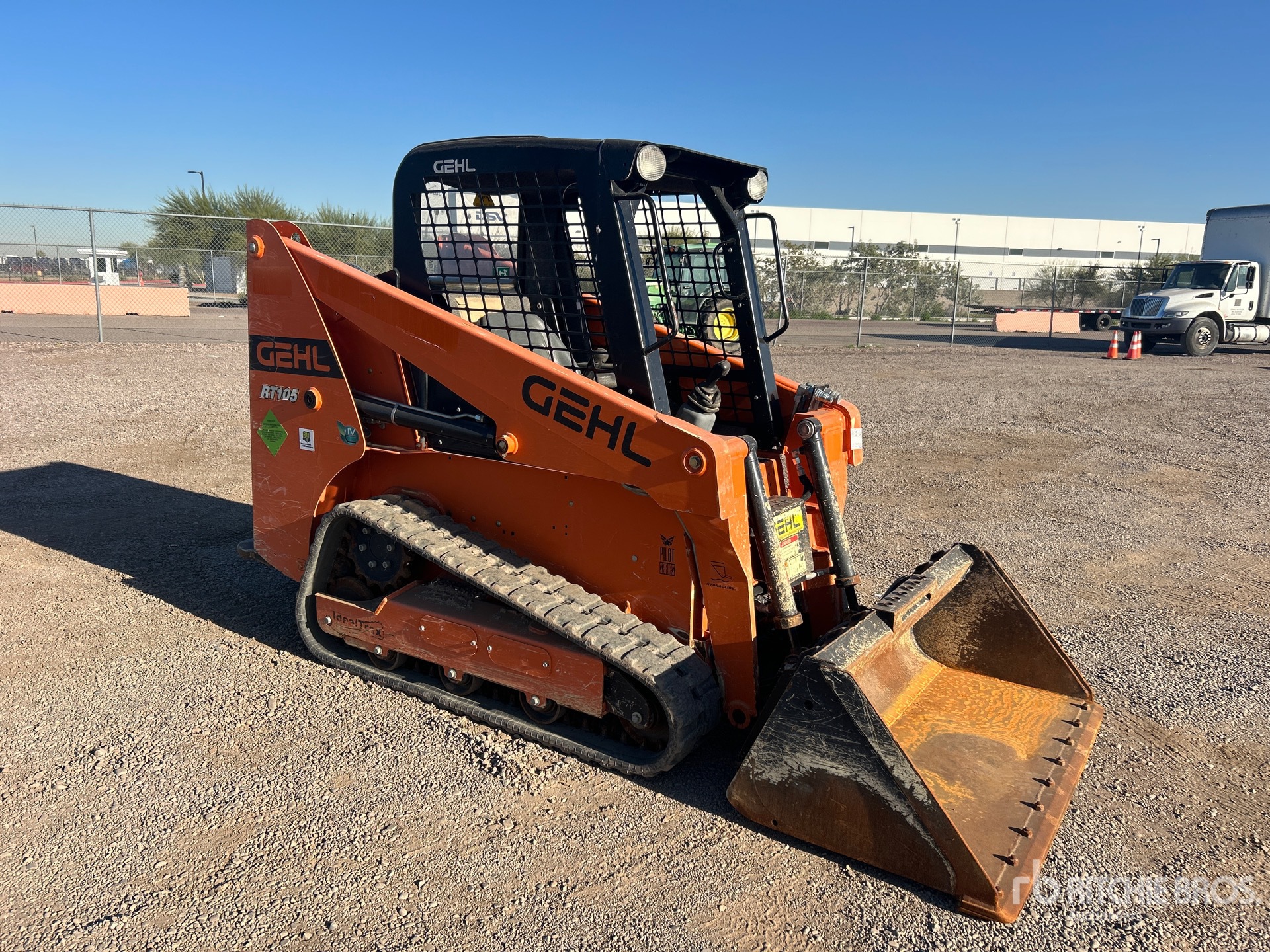 General Appearance with Bild, Ecke vorne rechts