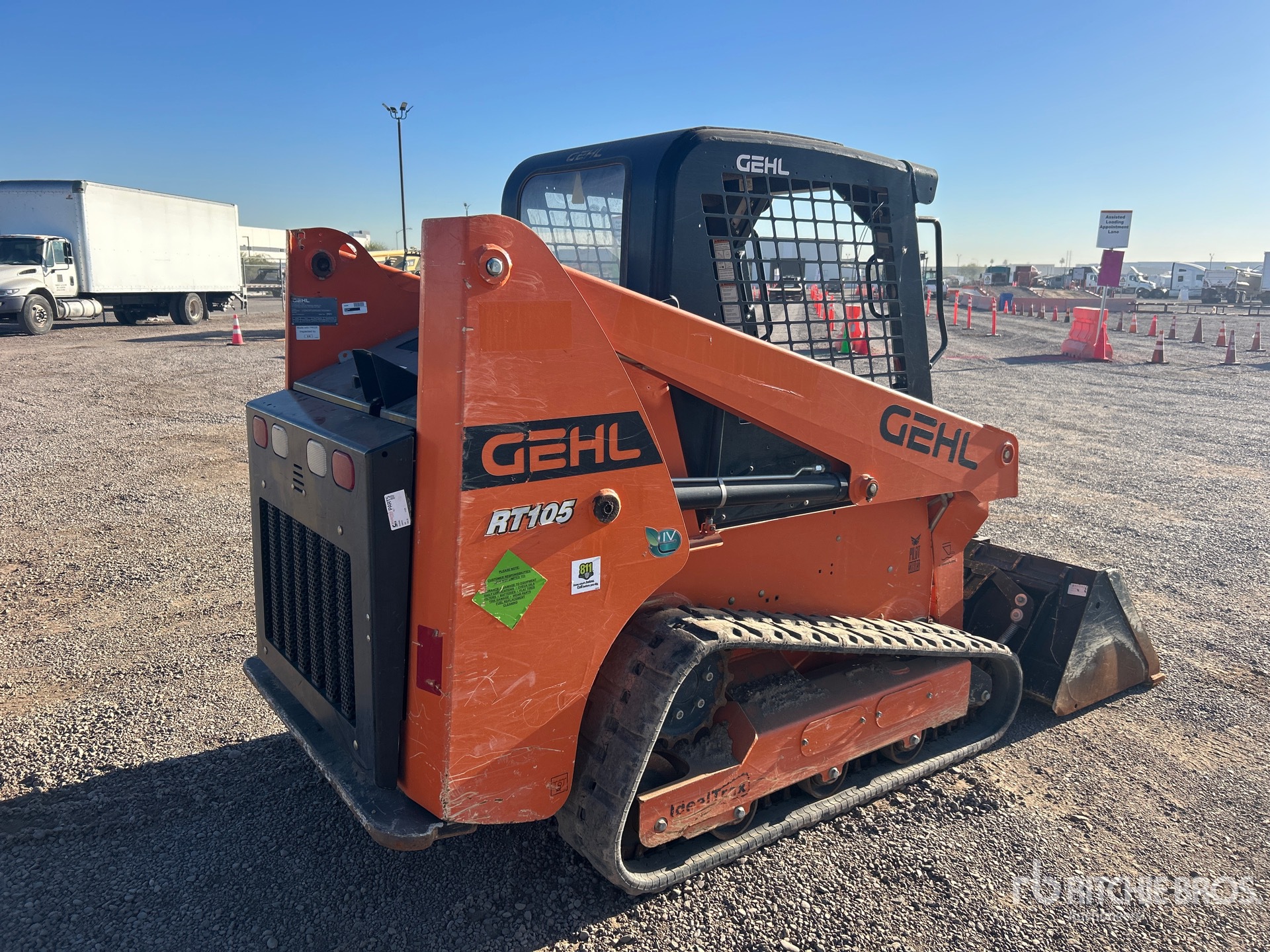 General Appearance with Bild, Ecke hinten rechts