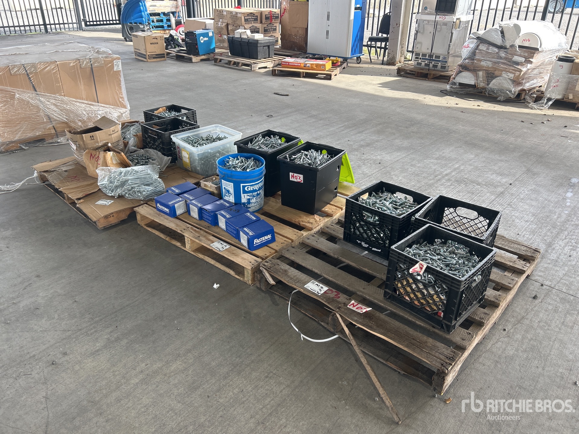 Aspect général with Image, coin avant gauche