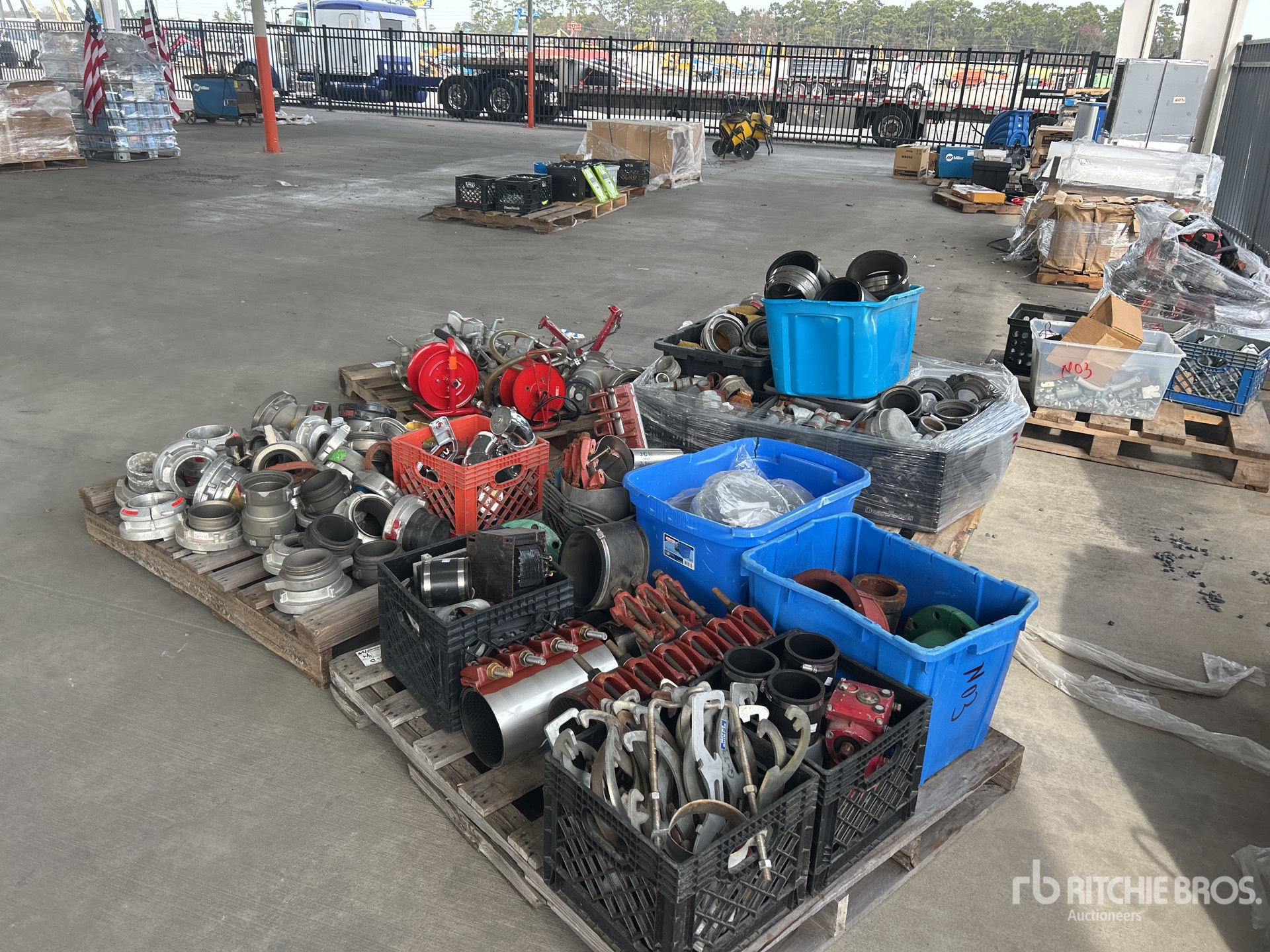 Aspect général with Image, coin arrière gauche