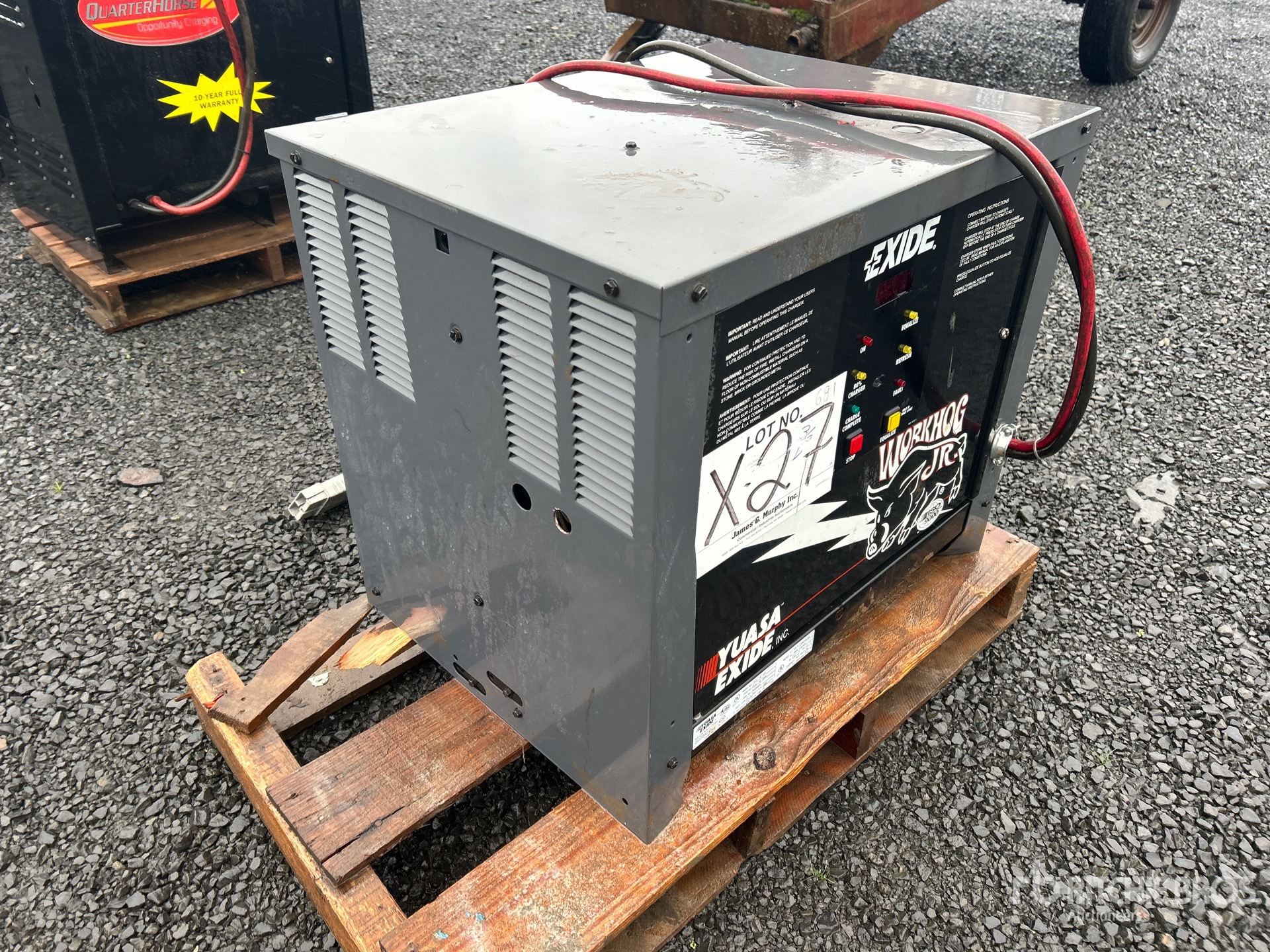 General Appearance with Picture, Right Front Corner